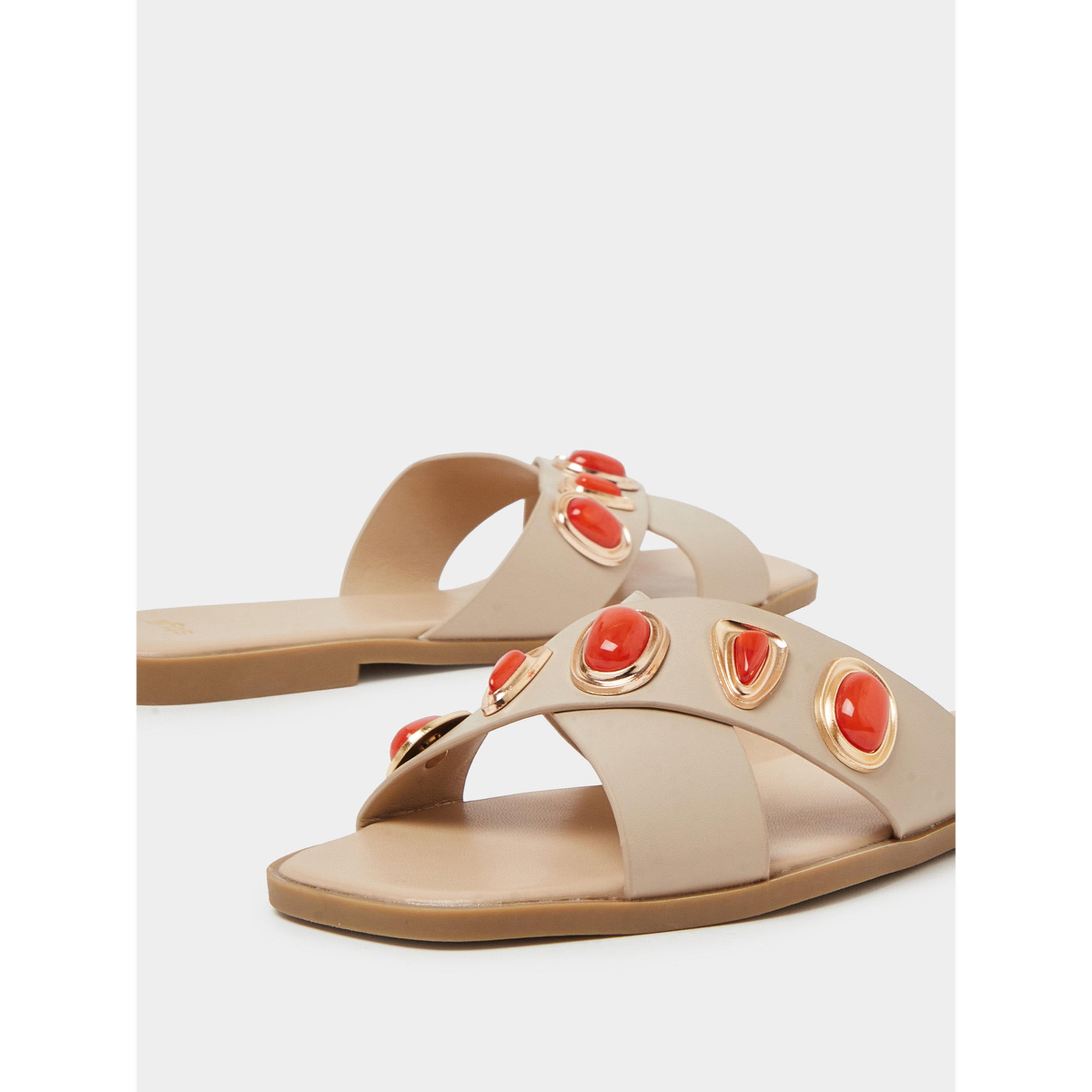 صندل مسطح مزين-women-shoes-sandals-flats-image-5
