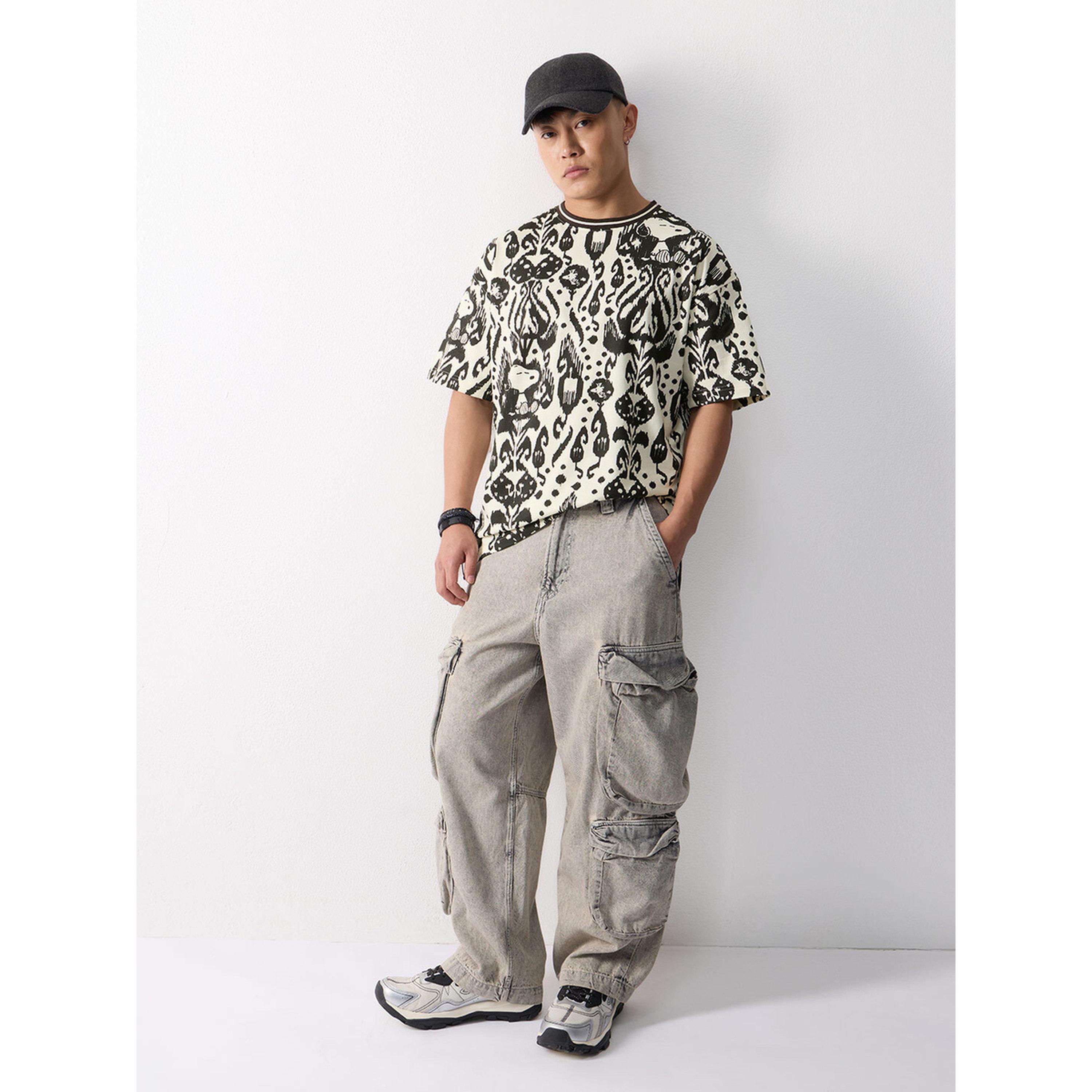 تيشيرت واسع رجالي بطبعة جرافيك بيناتس سنوبي-men-clothing-tshirtsandpolos-tshirts-image-2
