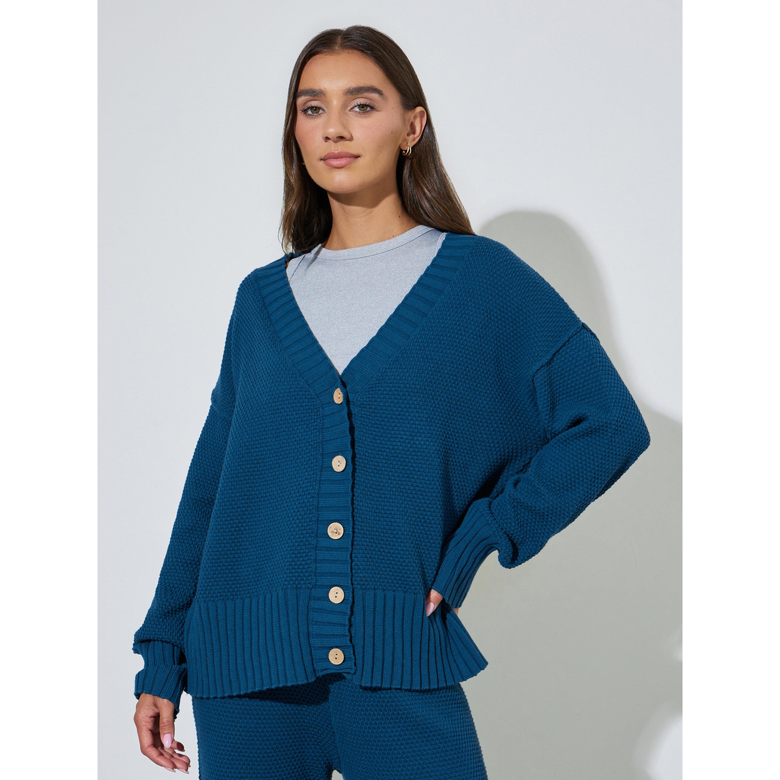 مجموعة من بنطال بأرجل واسعة وكارديجان محبوك بتفاصيل بارزة الملمس باللون الأزرق-women-clothing-coordsets-image-2