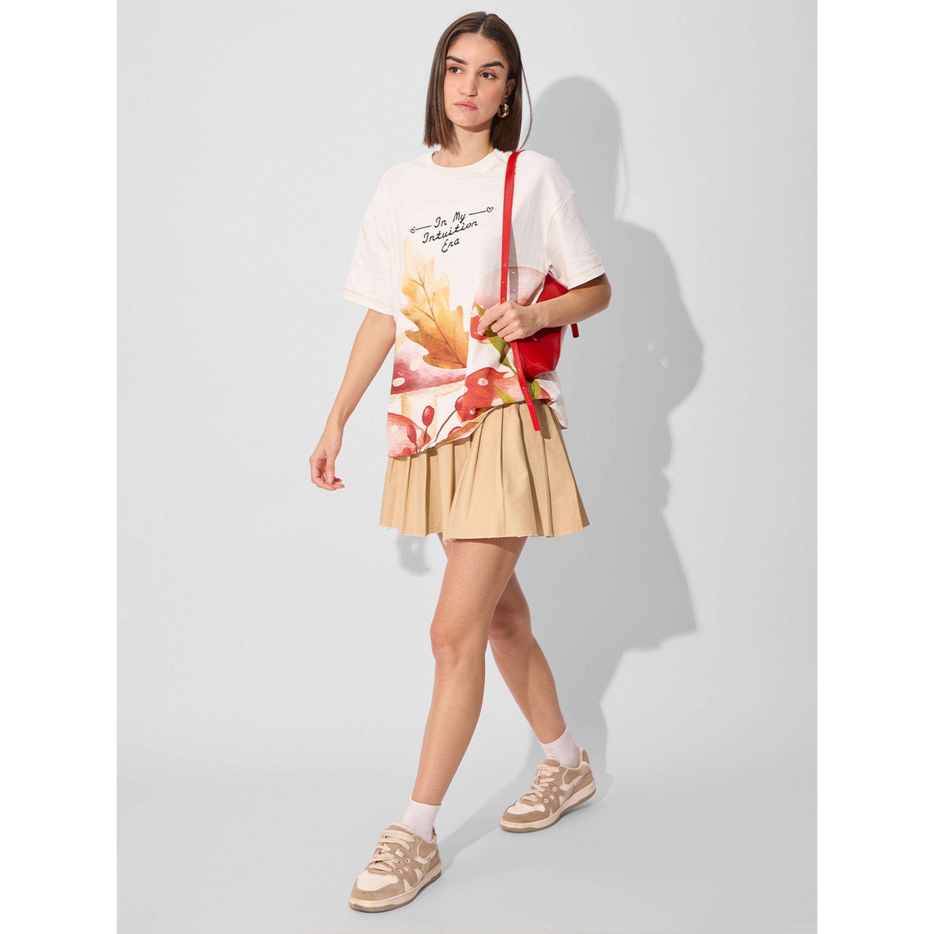 تيشيرت واسع أبيض مطبوع بياقة دائرية-women-clothing-tshirts-image-2