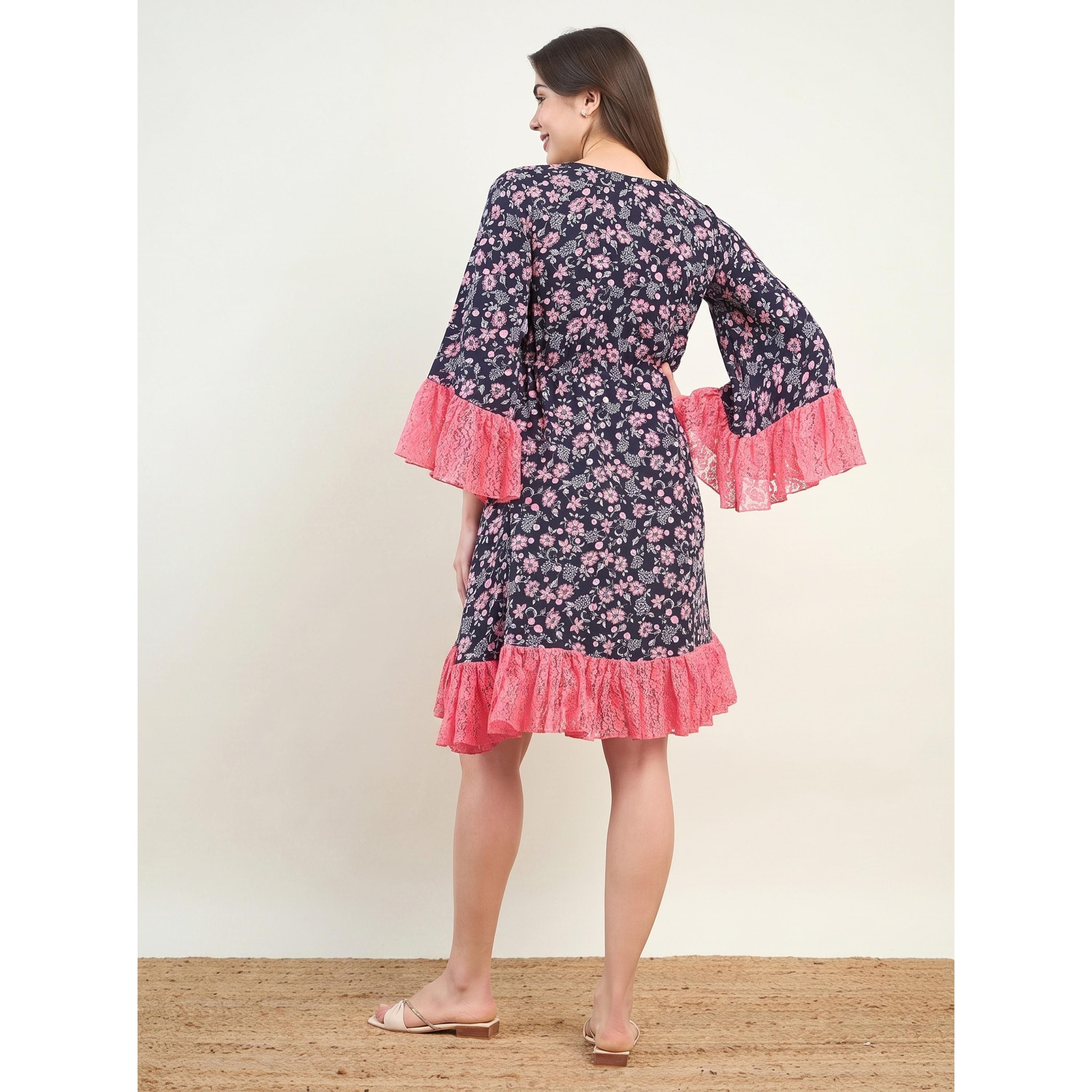 The Kaftan Company X Styli Multi-Color Floral Print Lace Detail Maternity Dress-women-clothing-maternity-dresses-image-4