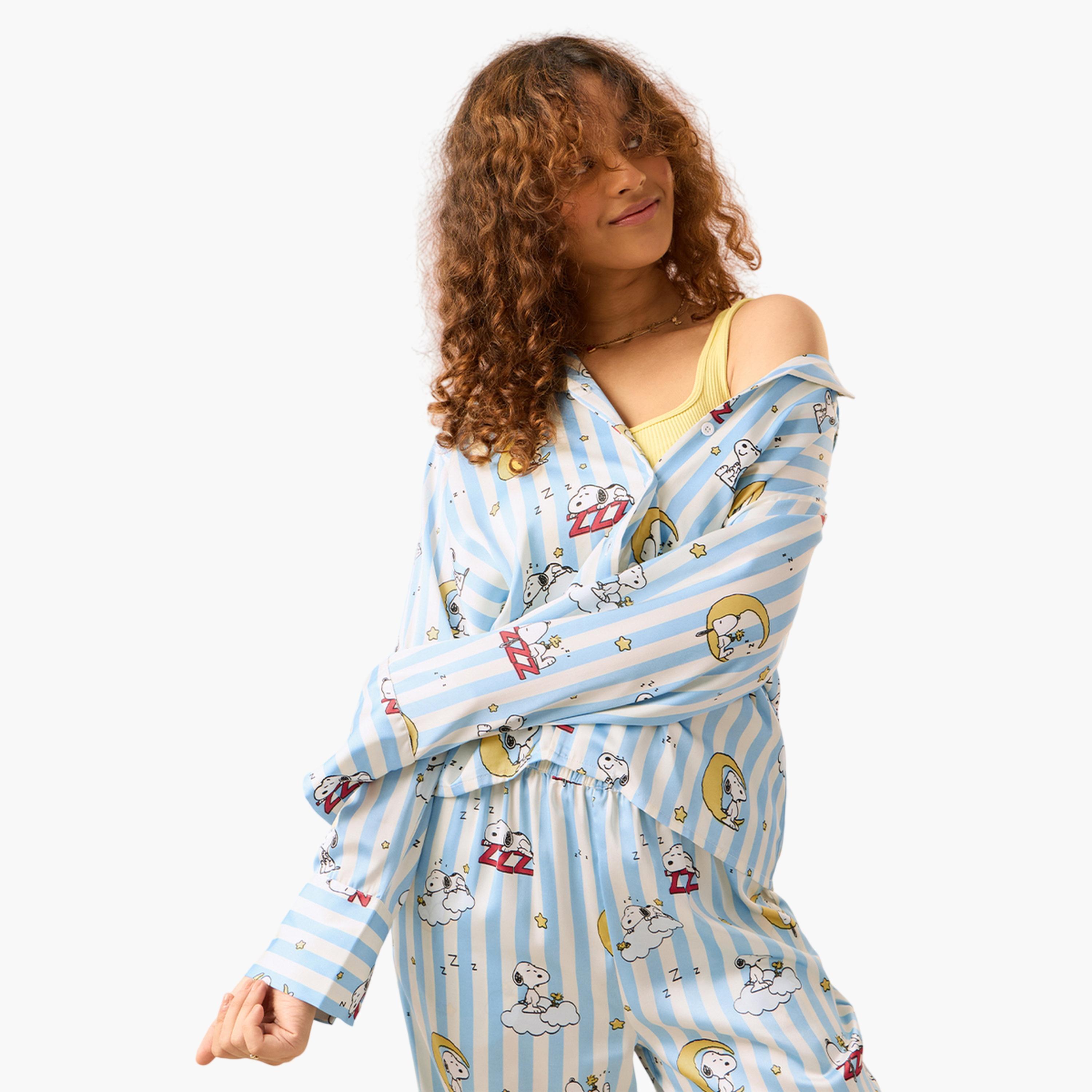 بلوزة زرقاء بقصة مريحة ومخططة بطبعة سنوبي-women-clothing-shirtsandblouses-shirts-image-3