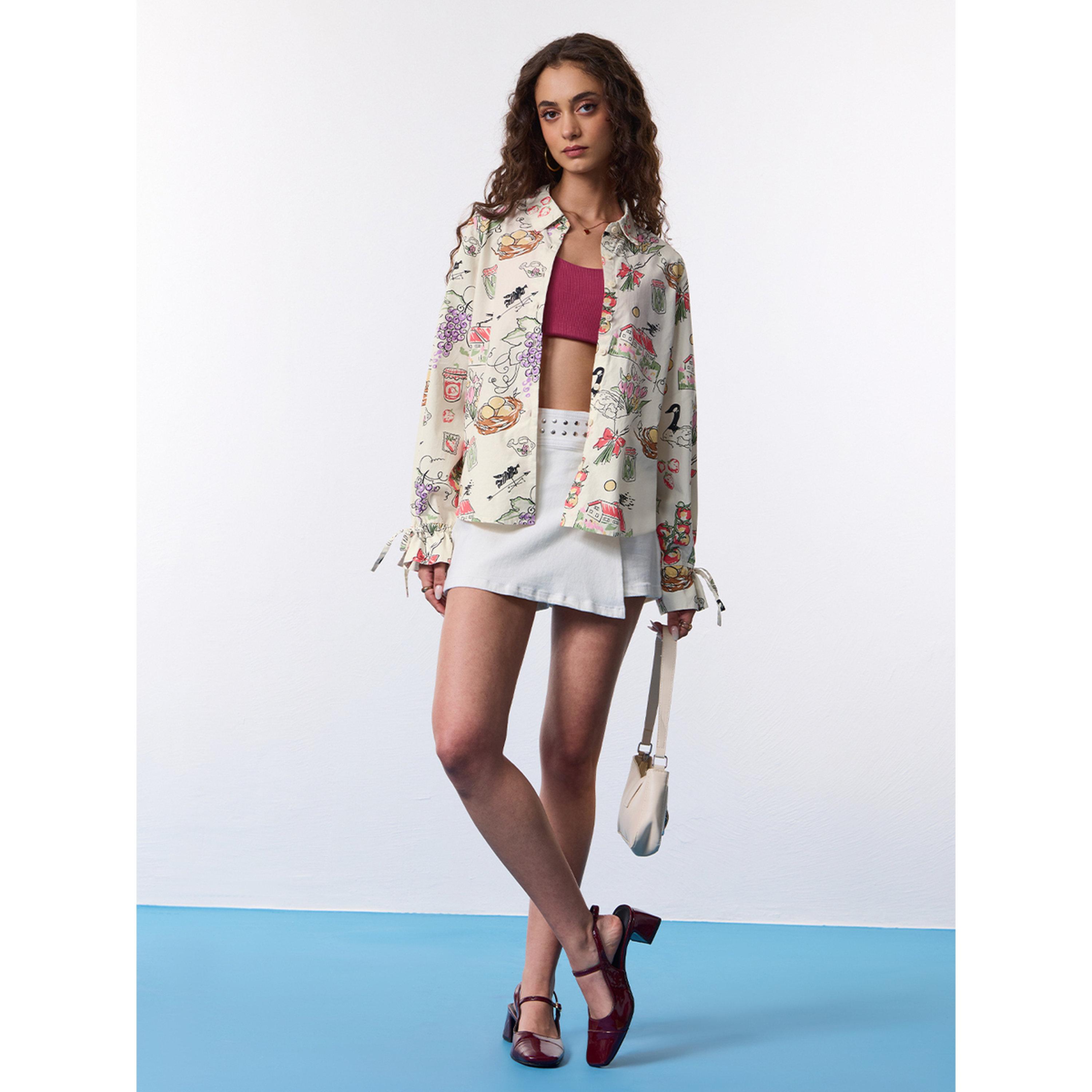بلوزة أوف وايت بأكمام طويلة بقصة مريحة وطبعة فارم لايف-women-clothing-shirtsandblouses-shirts-image-2