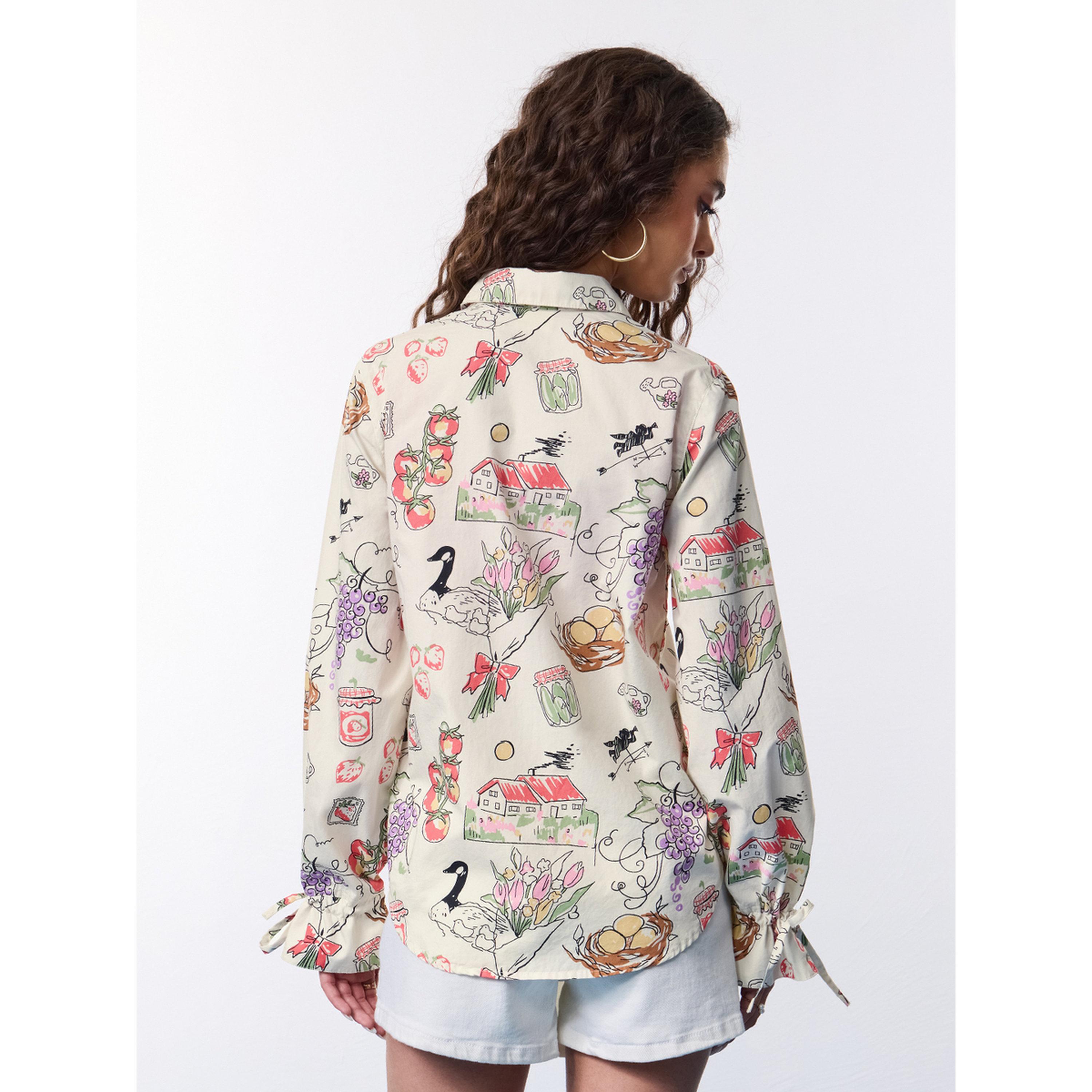 بلوزة أوف وايت بأكمام طويلة بقصة مريحة وطبعة فارم لايف-women-clothing-shirtsandblouses-shirts-image-3