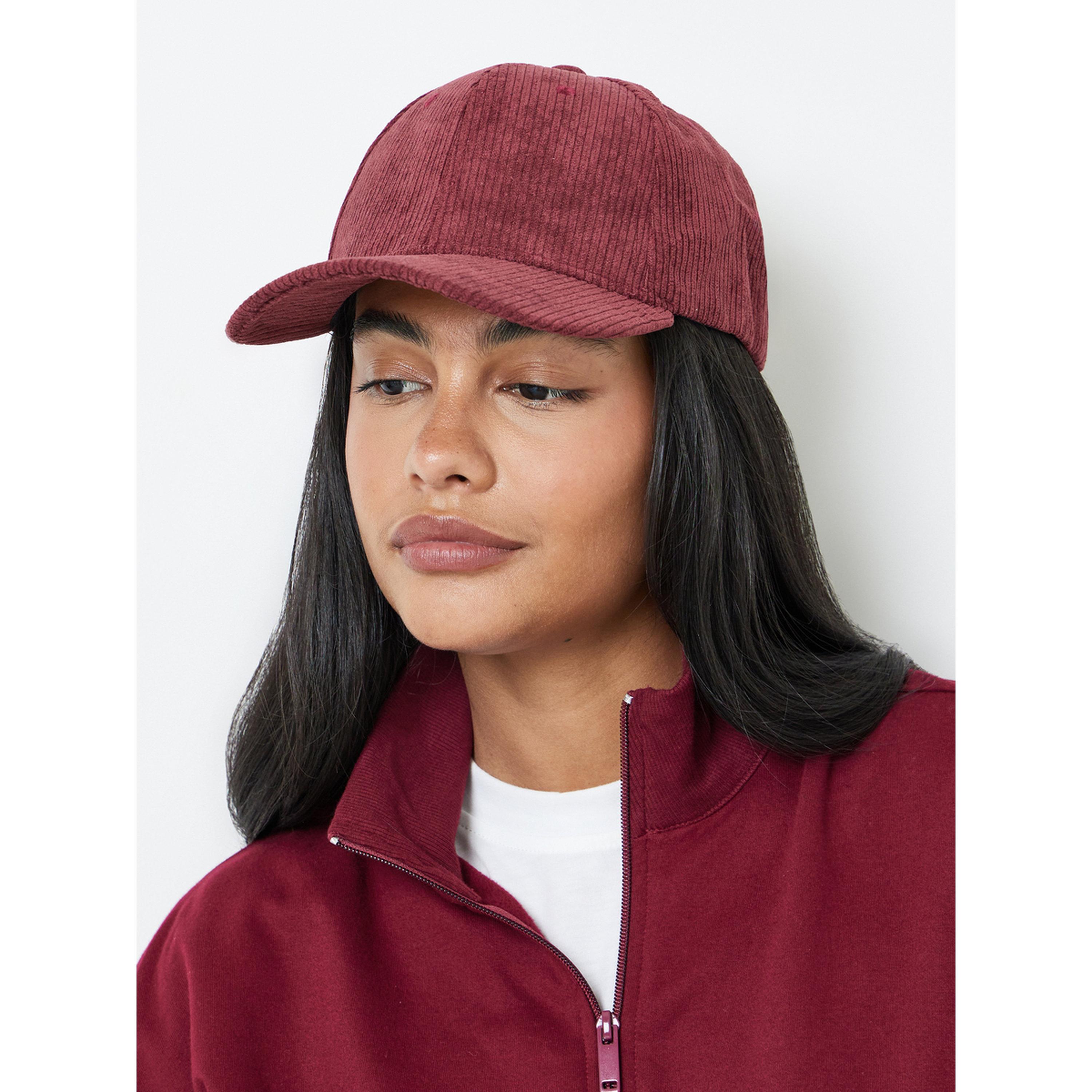 قبعة مخمل-women-clothingaccessories-capsandhats-image-2