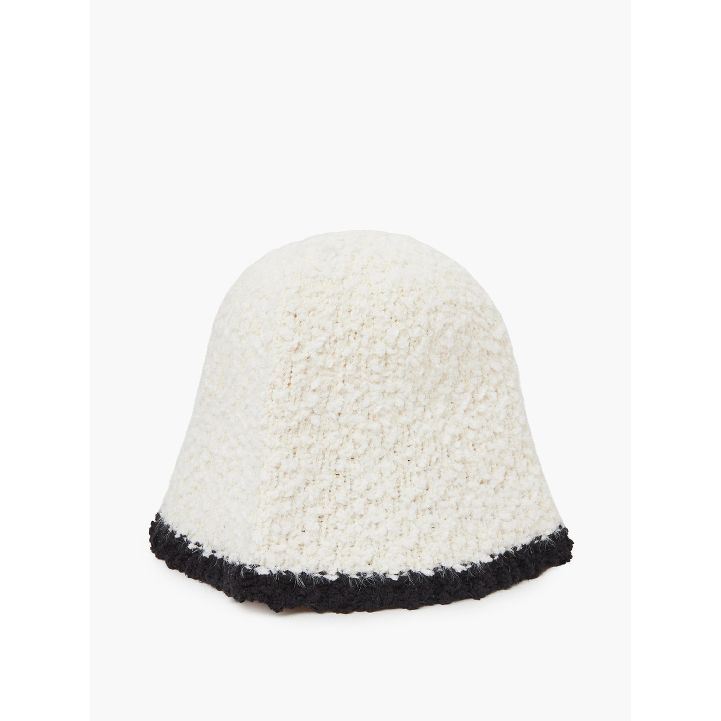 قبعة باكيت بتفاصيل بارزة الملمس وأطراف متباينة-women-clothingaccessories-capsandhats-image-2