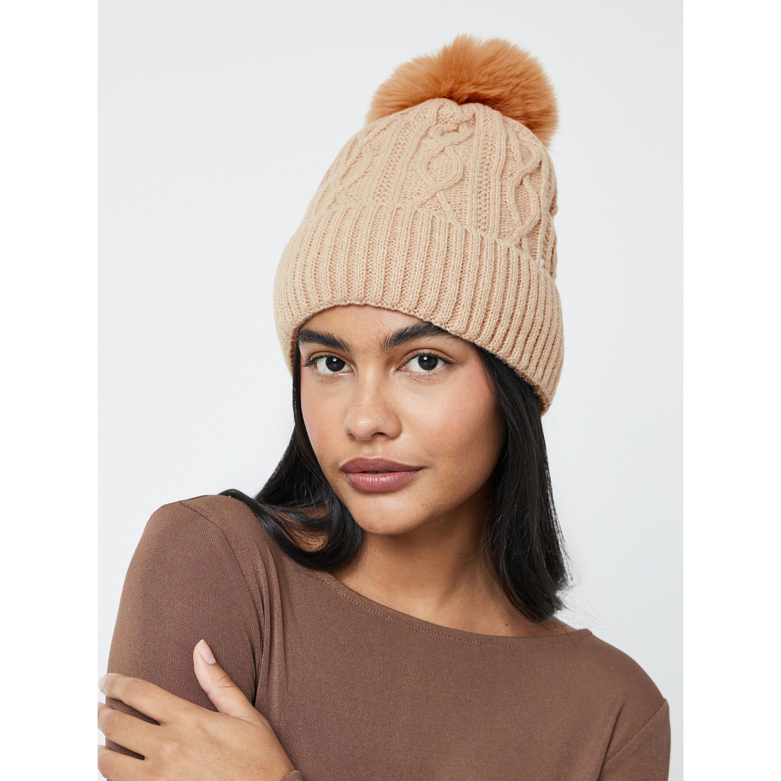 قبعة بيني محبوكة بجدائل مع كرات فرو صناعي-women-winterwear-capsandhats-image-2