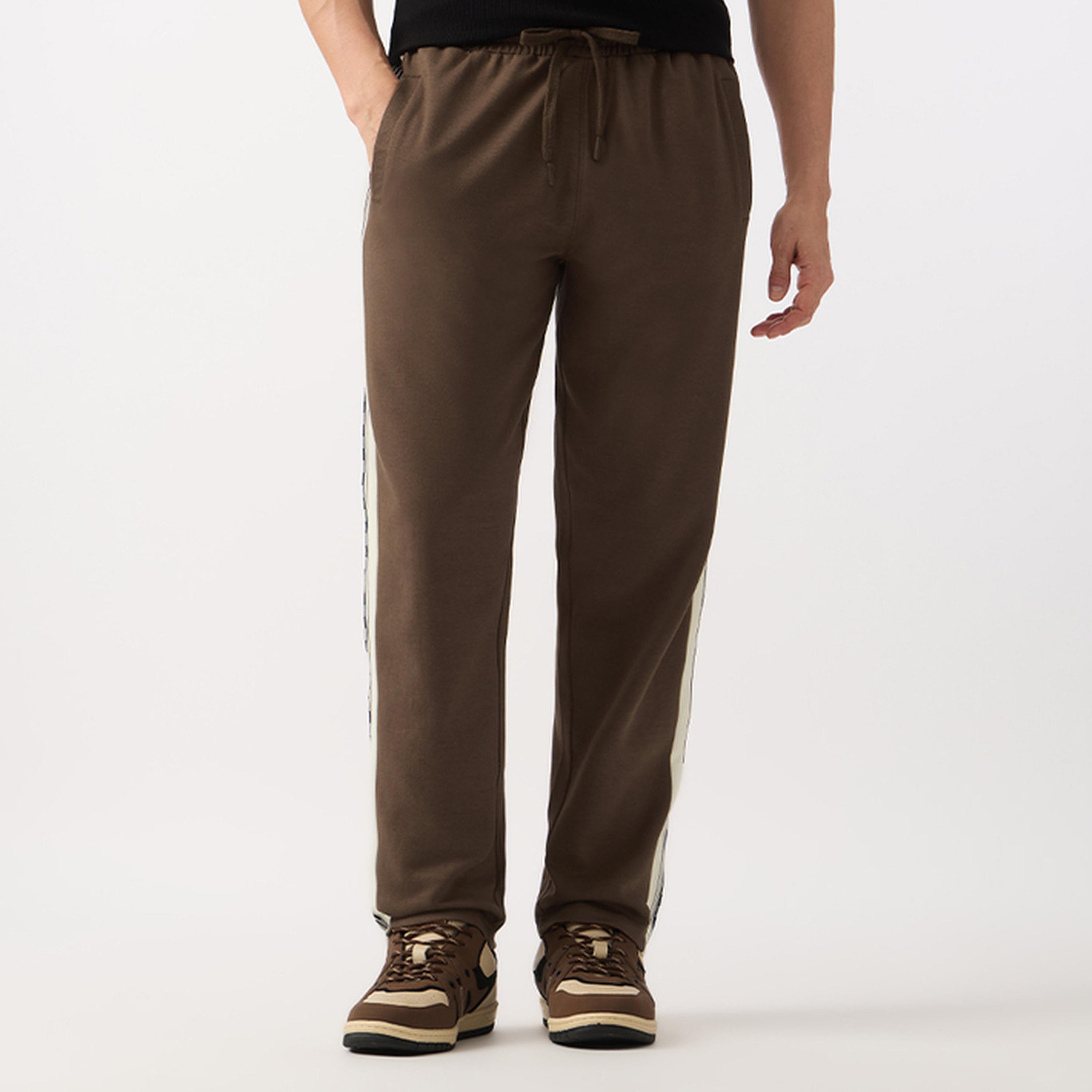 جوغر رجالي بني بني بقصة كورية-men-clothing-joggers-image-1