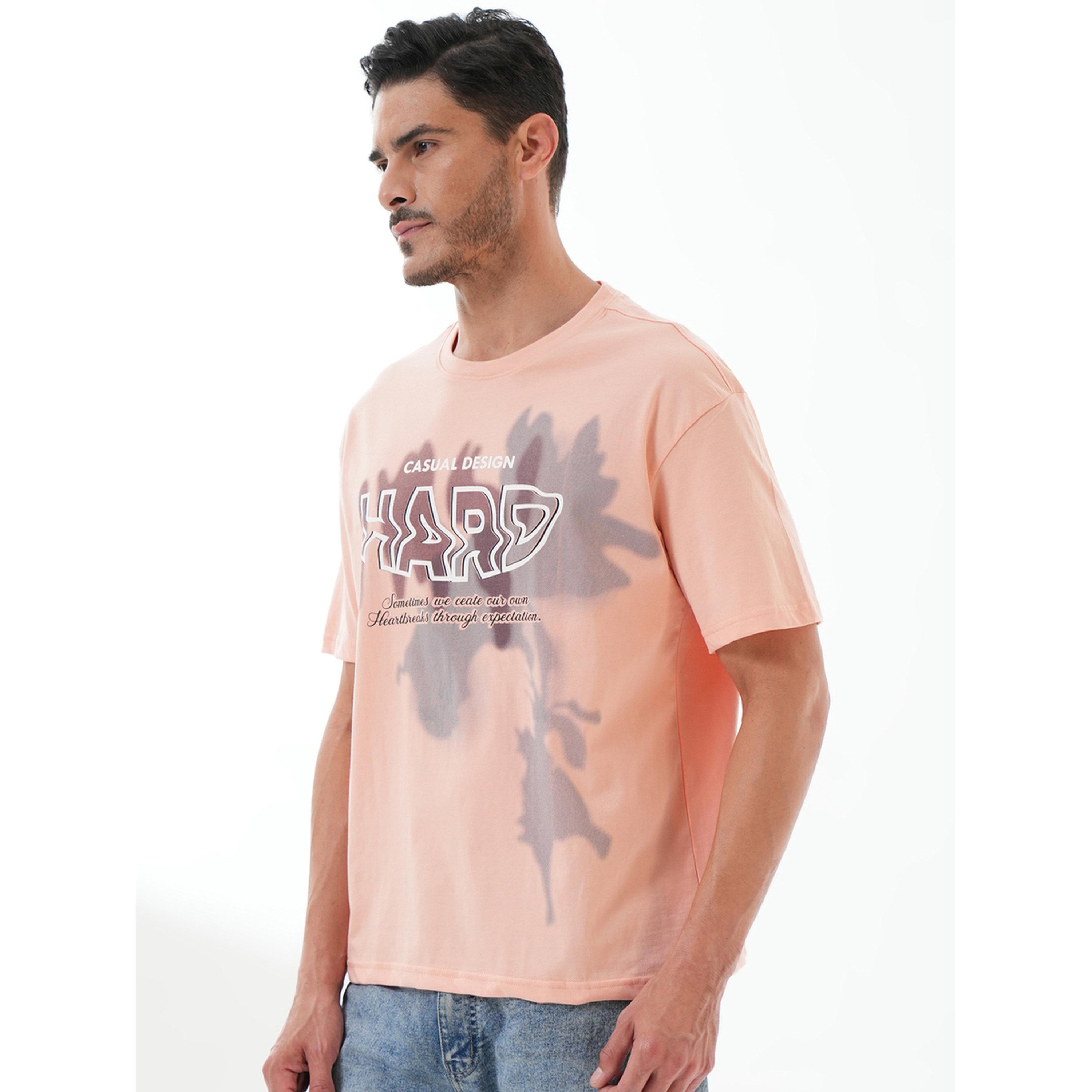 تيشيرت بياقة دائرية وطبعة رسومات باللون الخوخي-men-clothing-tshirtsandpolos-tshirts-image-3