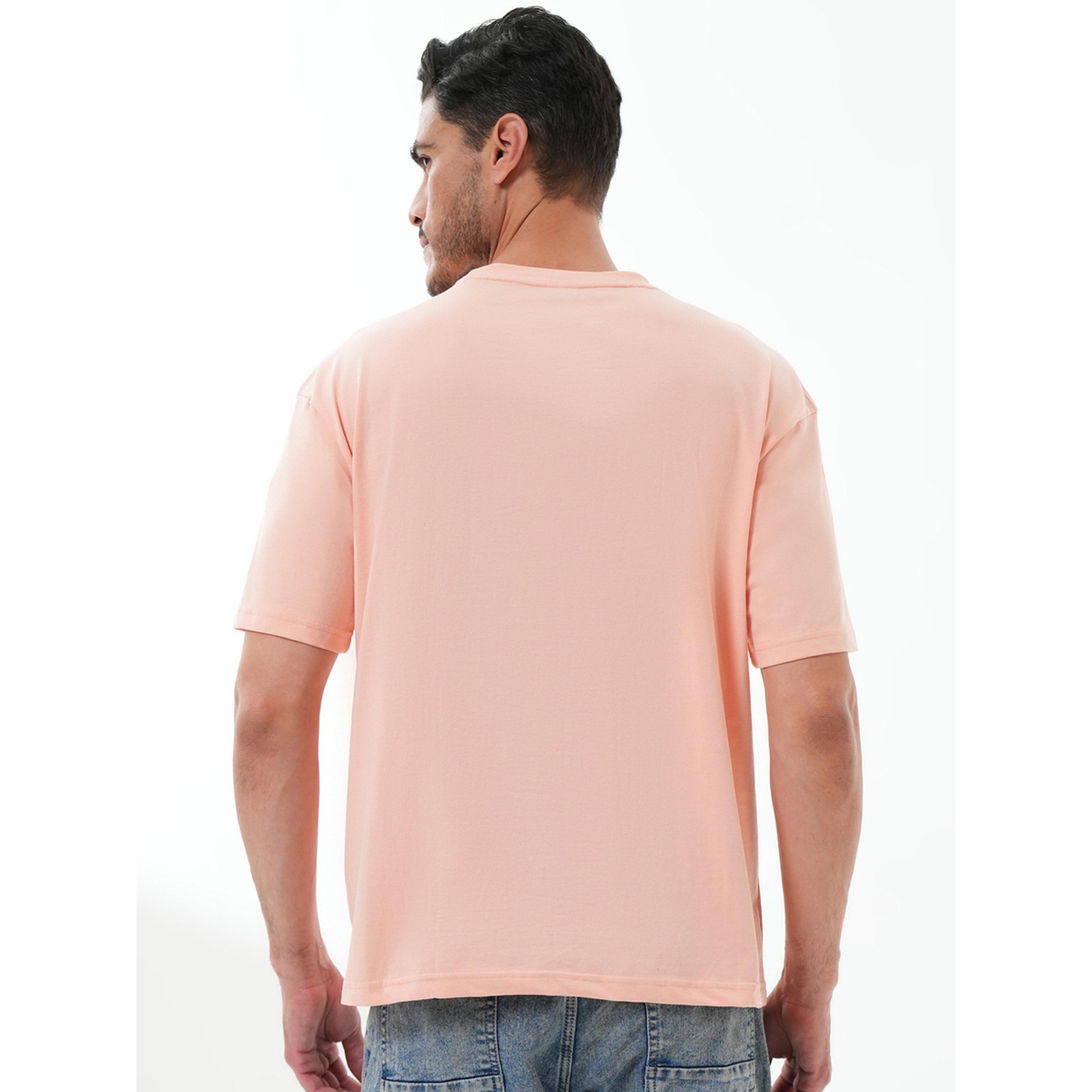 تيشيرت بياقة دائرية وطبعة رسومات باللون الخوخي-men-clothing-tshirtsandpolos-tshirts-image-5