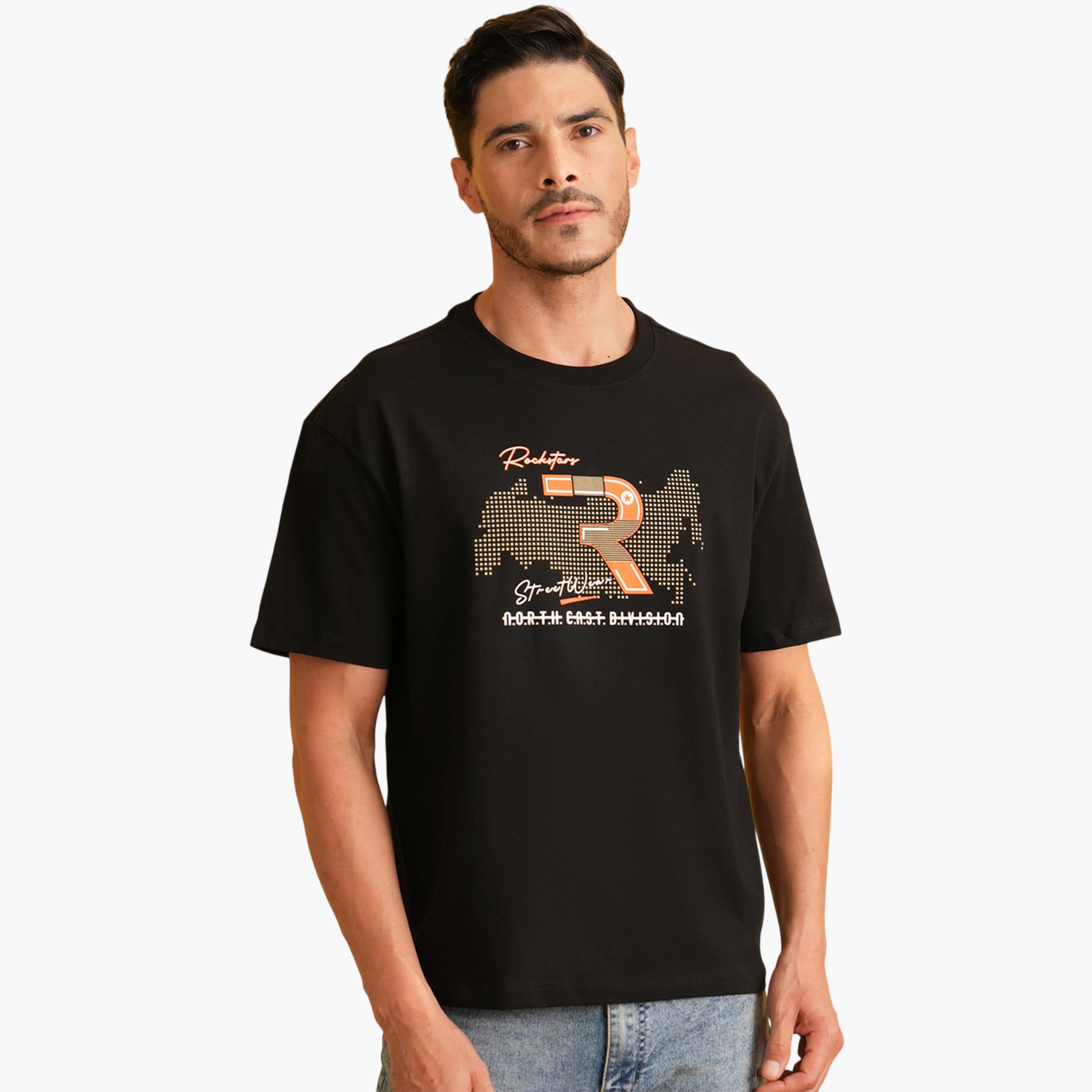 تيشيرت واسع بياقة دائرية وطبعة رسومات باللون الأسود-men-clothing-tshirtsandpolos-tshirts-image-1