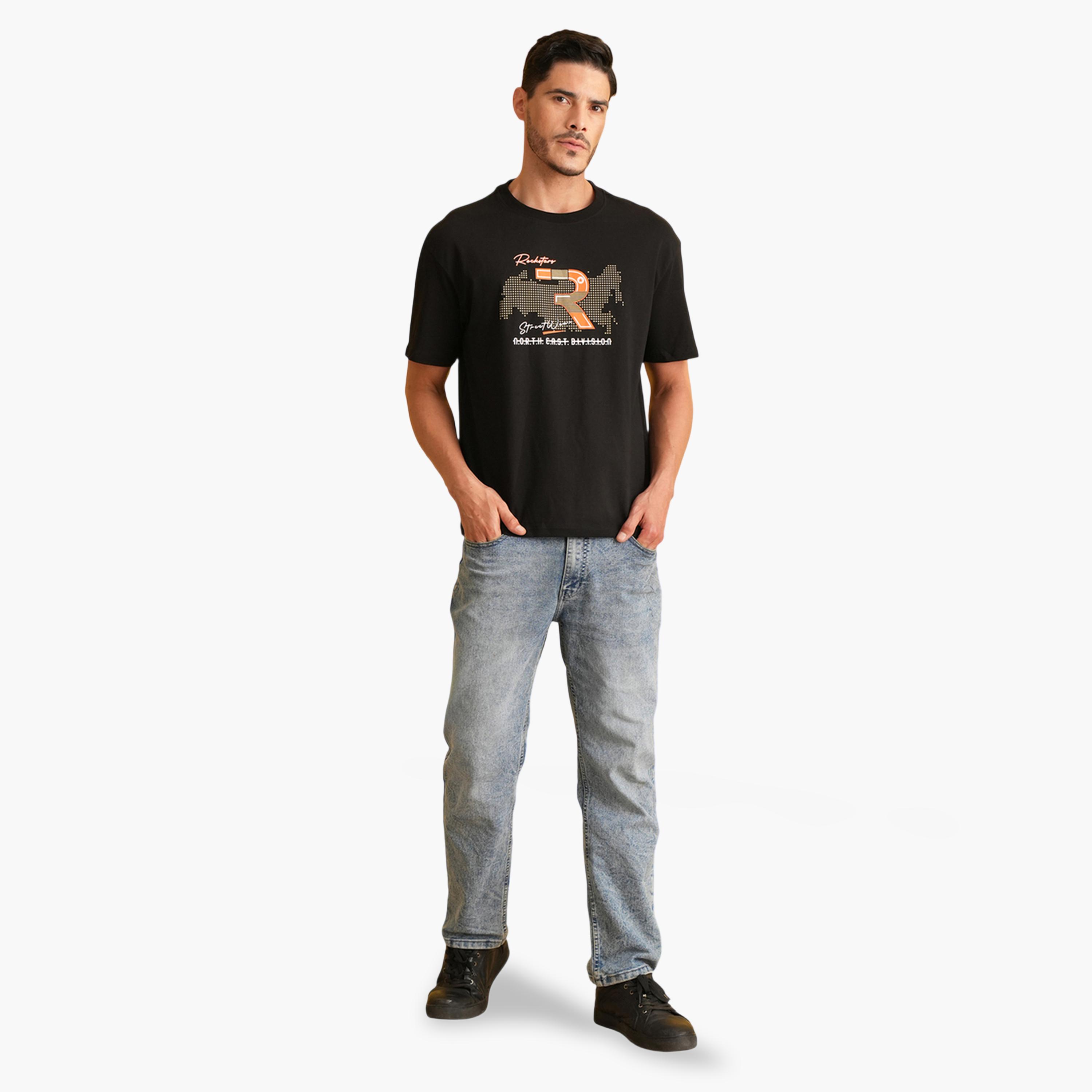 تيشيرت واسع بياقة دائرية وطبعة رسومات باللون الأسود-men-clothing-tshirtsandpolos-tshirts-image-2