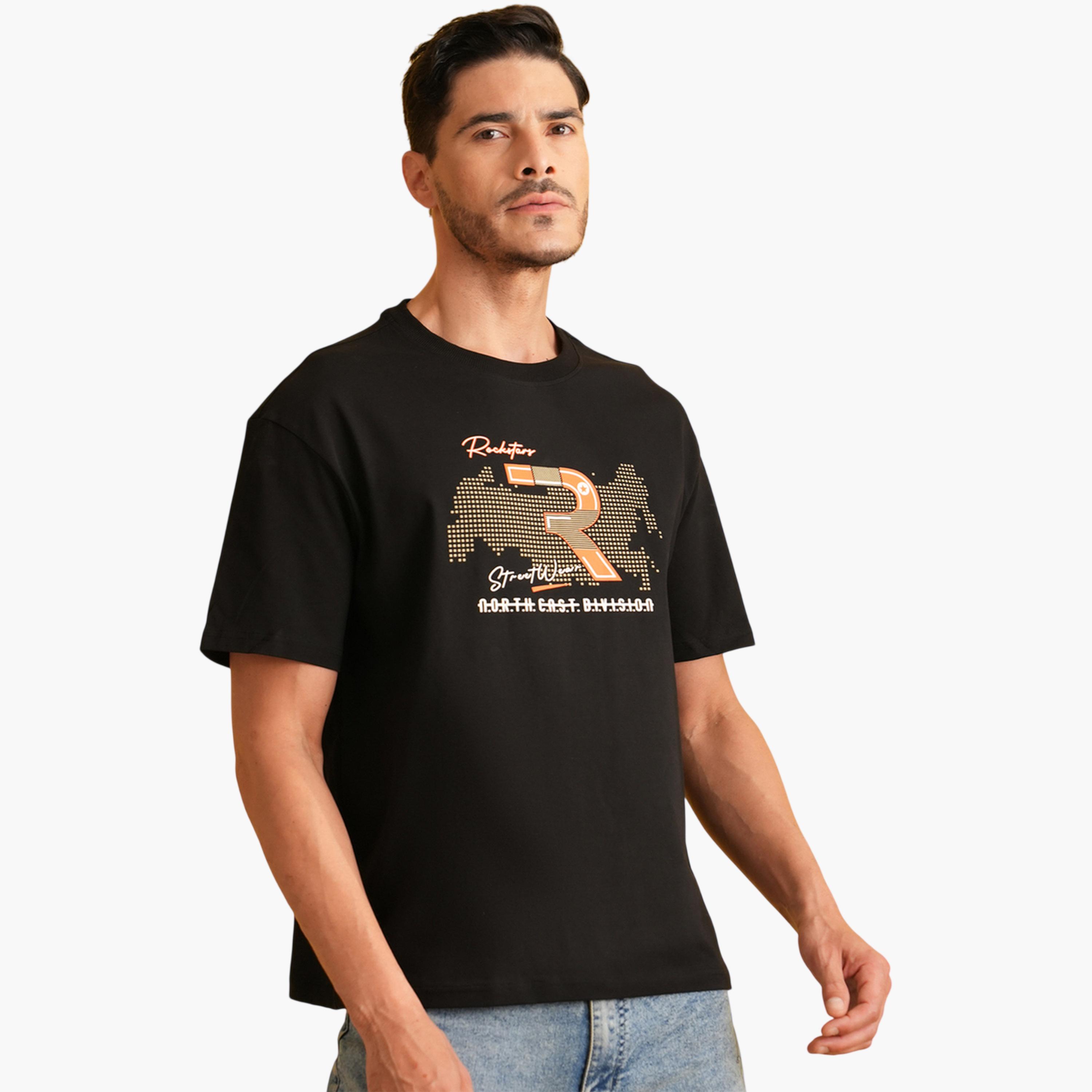 تيشيرت واسع بياقة دائرية وطبعة رسومات باللون الأسود-men-clothing-tshirtsandpolos-tshirts-image-3