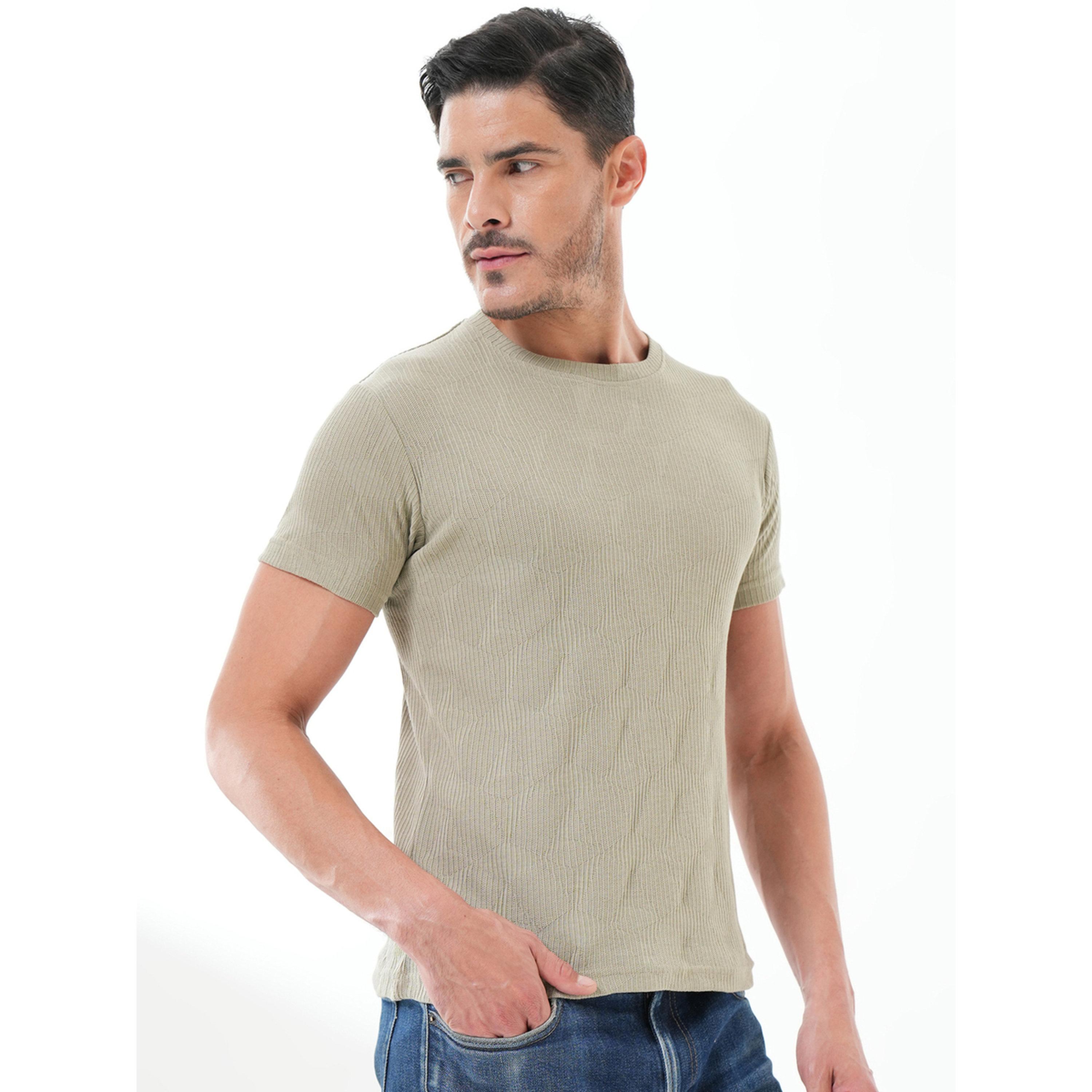 تيشيرت محبوك بتفاصيل مضلعة وياقة دائرية سادة باللون الزيتوني-men-clothing-tshirtsandpolos-tshirts-image-4