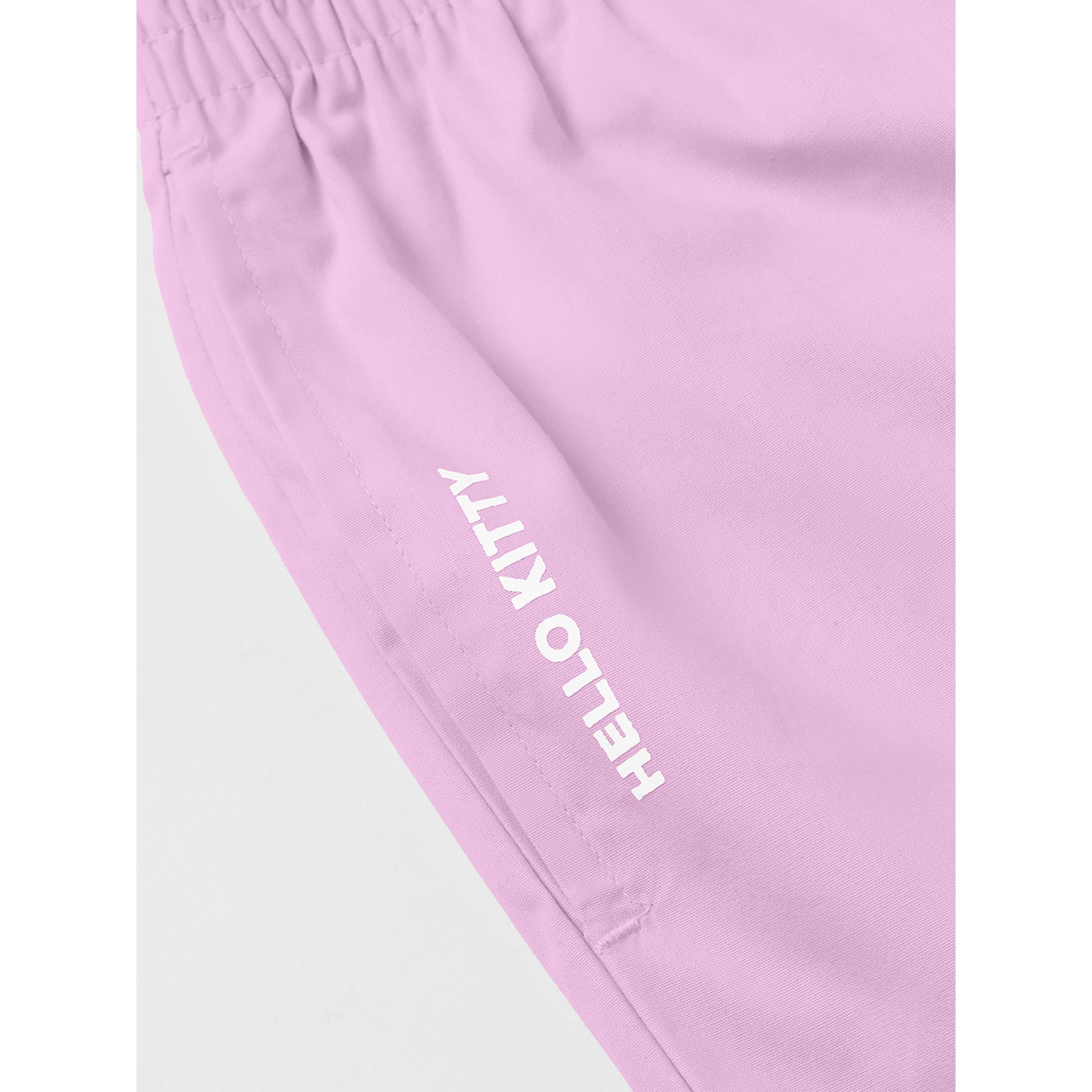 شورت كاجوال وردي بتفاصيل بارزة الملمس وطبعة هيلو كيتي-women-clothing-shorts-image-5