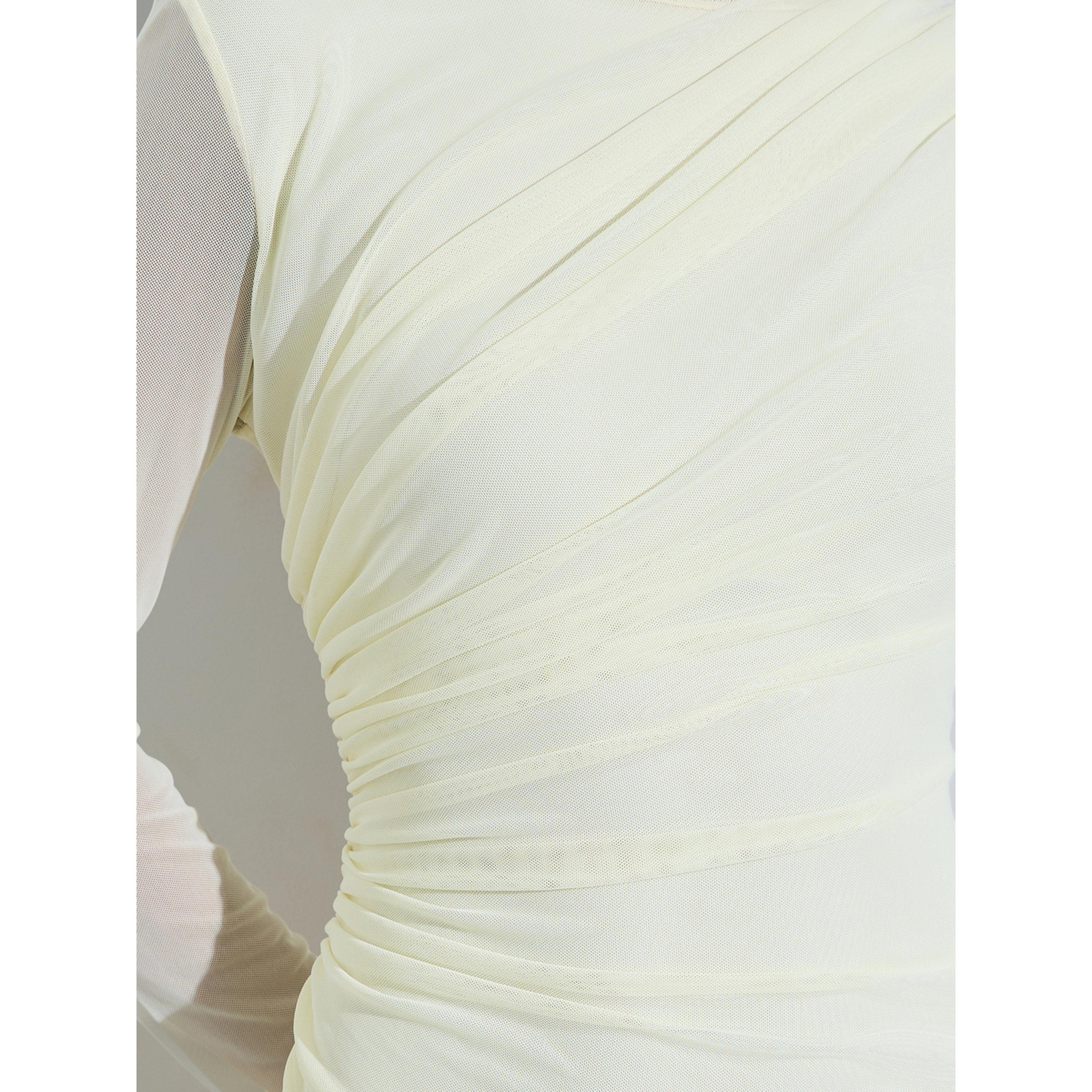 فستان طويل شبكي بتفاصيل ثنيات جانبية سادة بلون أصفر-women-clothing-dresses-image-5