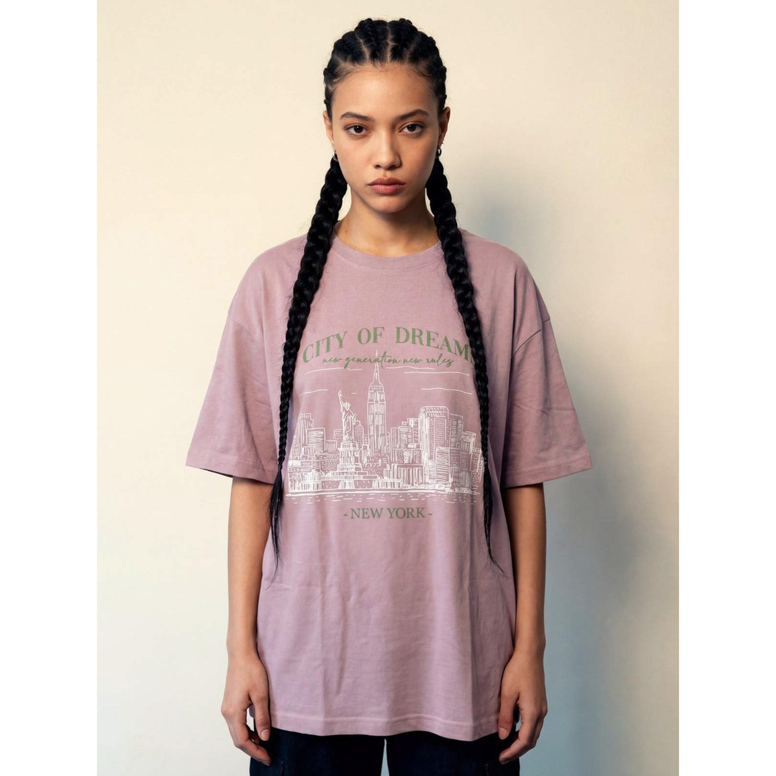 تيشيرت بأكمام قصيرة وياقة دائرية وطبعة رسومات باللون البنفسجي-women-clothing-tshirts-image-1