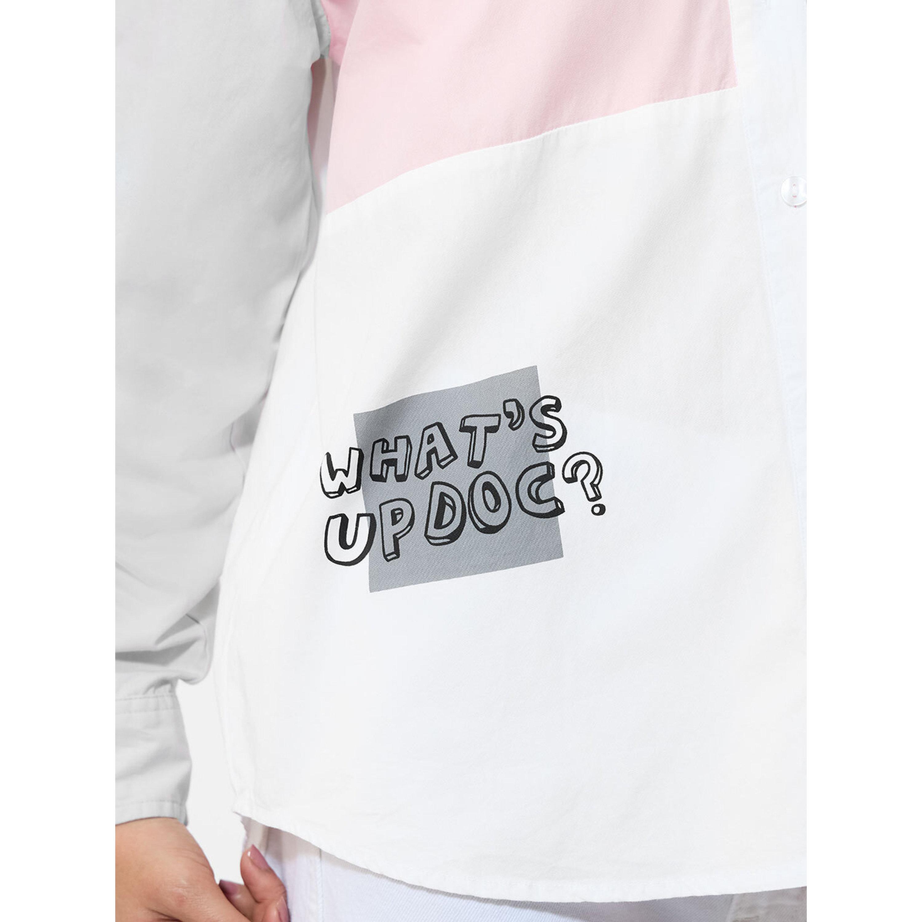 بلوزة واسعة بيضاء بأكمام طويلة وطبعة باجز بني-women-clothing-shirtsandblouses-shirts-image-4