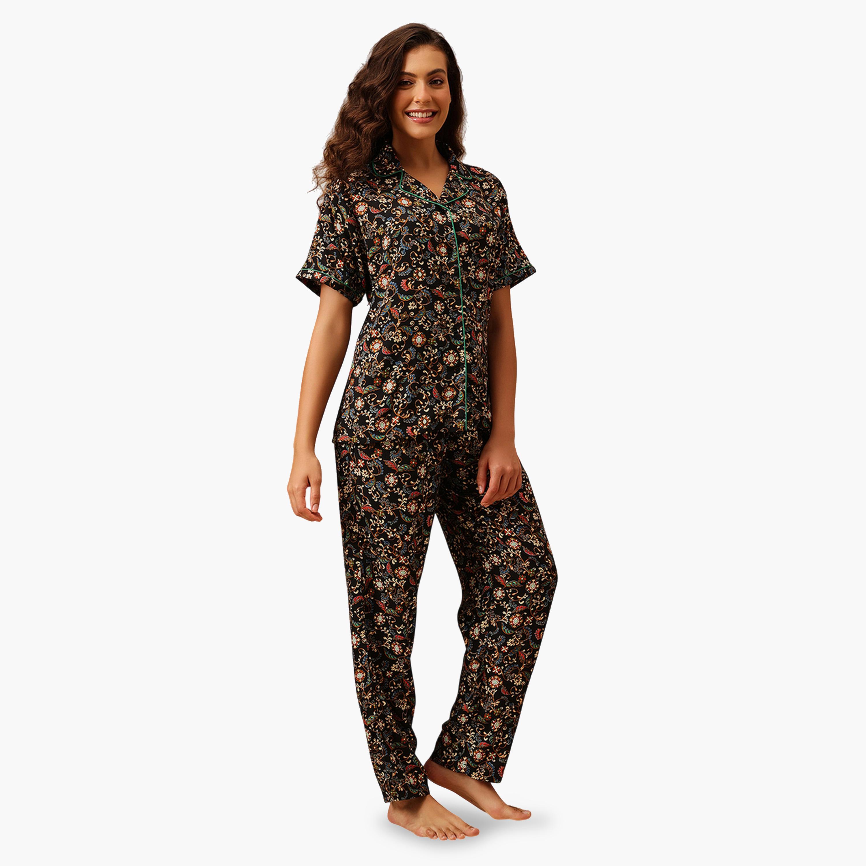 Clovia X Styli Black Paisley Print Shirt and Pants Pyjama Set-women-clothing-nightwear-pyjamas-longsets-image-3