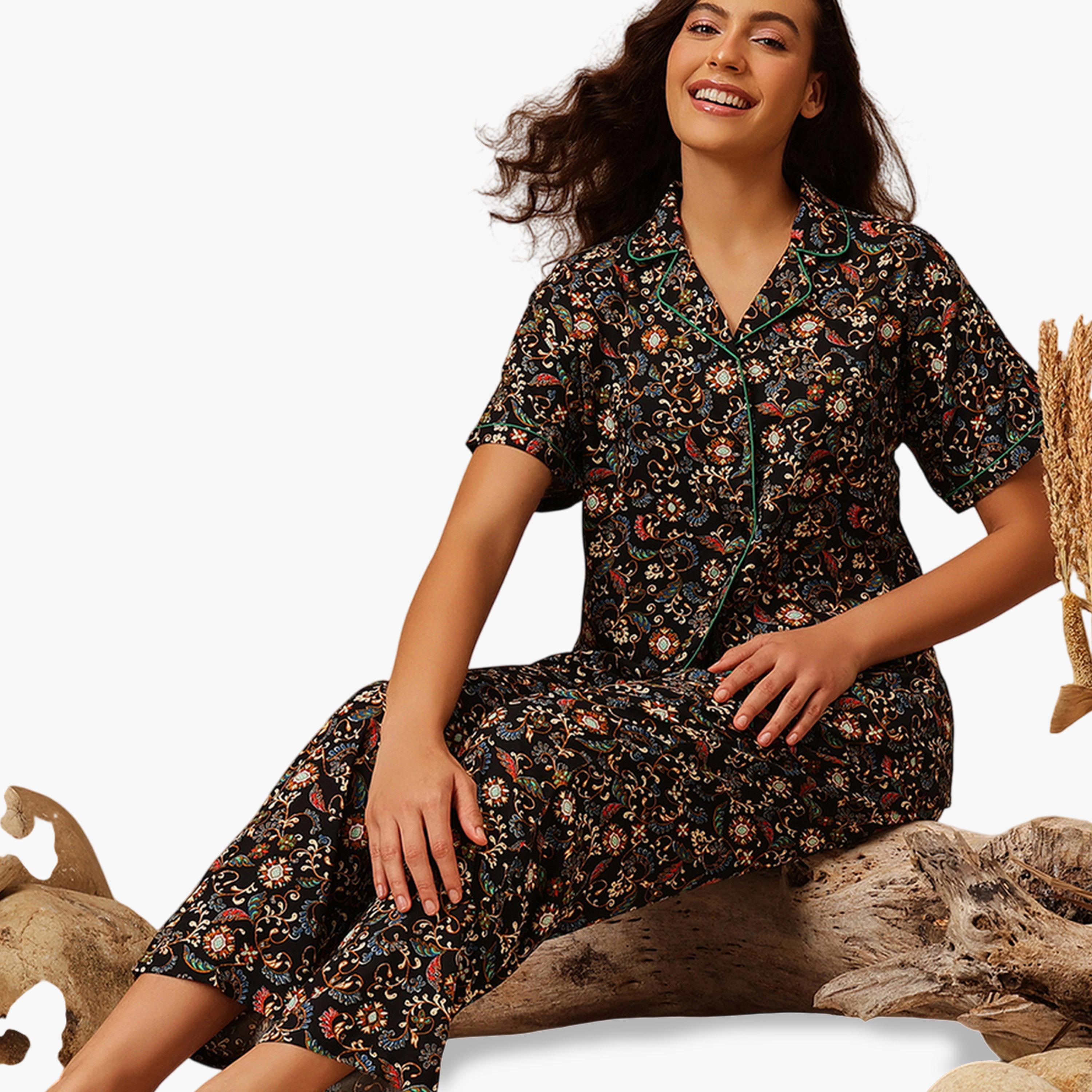 Clovia X Styli Black Paisley Print Shirt and Pants Pyjama Set-women-clothing-nightwear-pyjamas-longsets-image-4