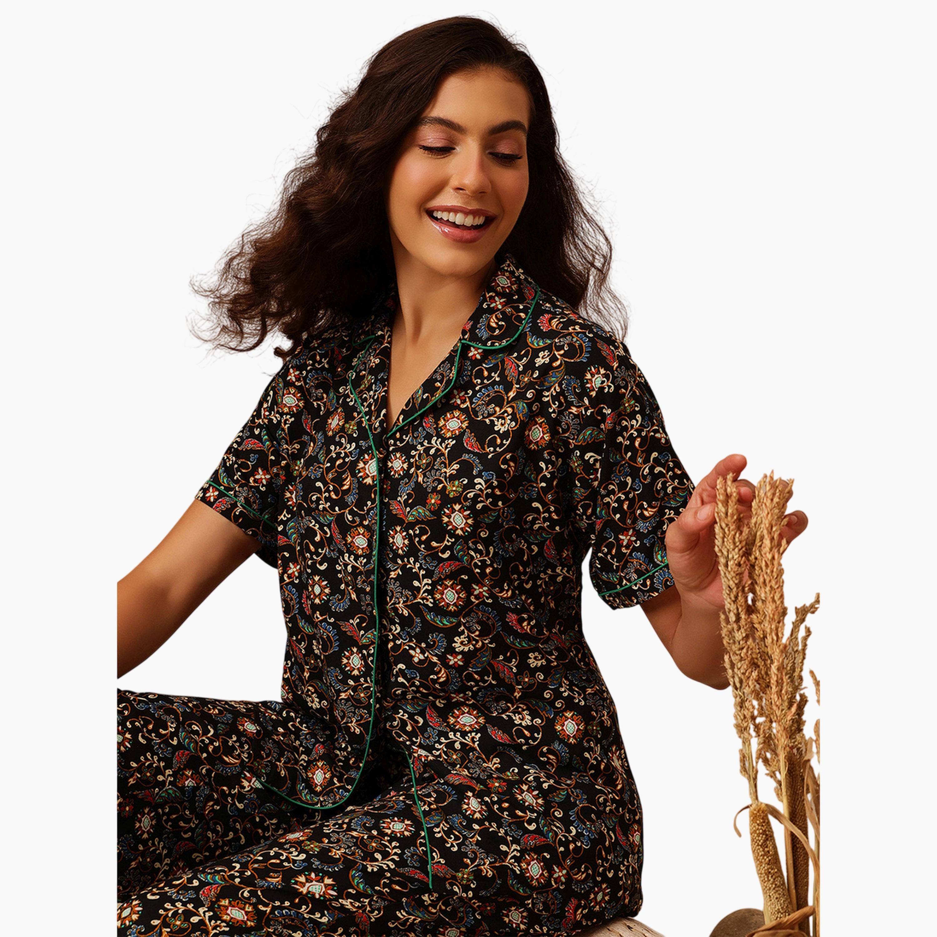 Clovia X Styli Black Paisley Print Shirt and Pants Pyjama Set-women-clothing-nightwear-pyjamas-longsets-image-6