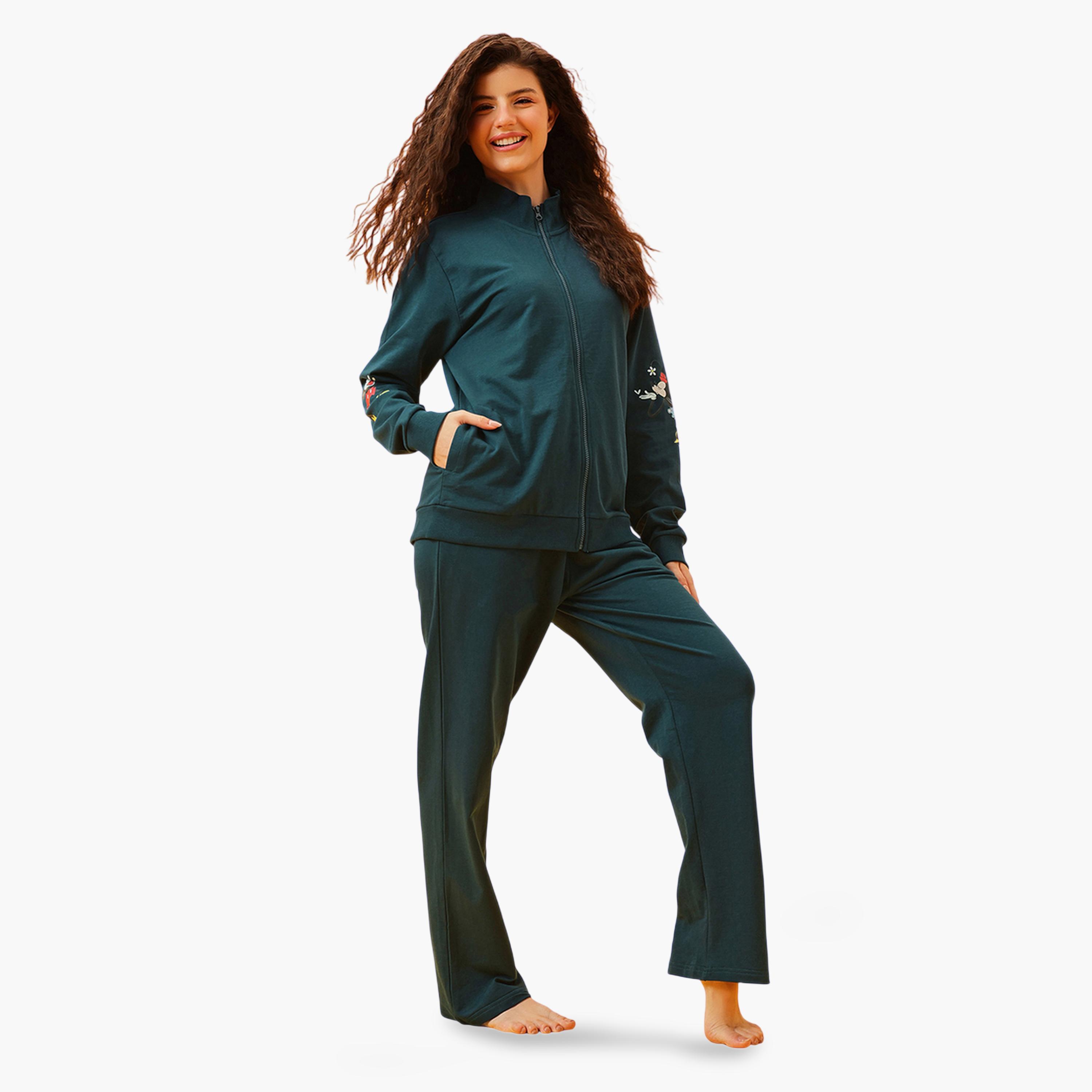 طقم بيجاما من بنطال وبلوزة وطبعة ميكي ماوس-women-clothing-nightwear-pyjamas-longsets-image-2