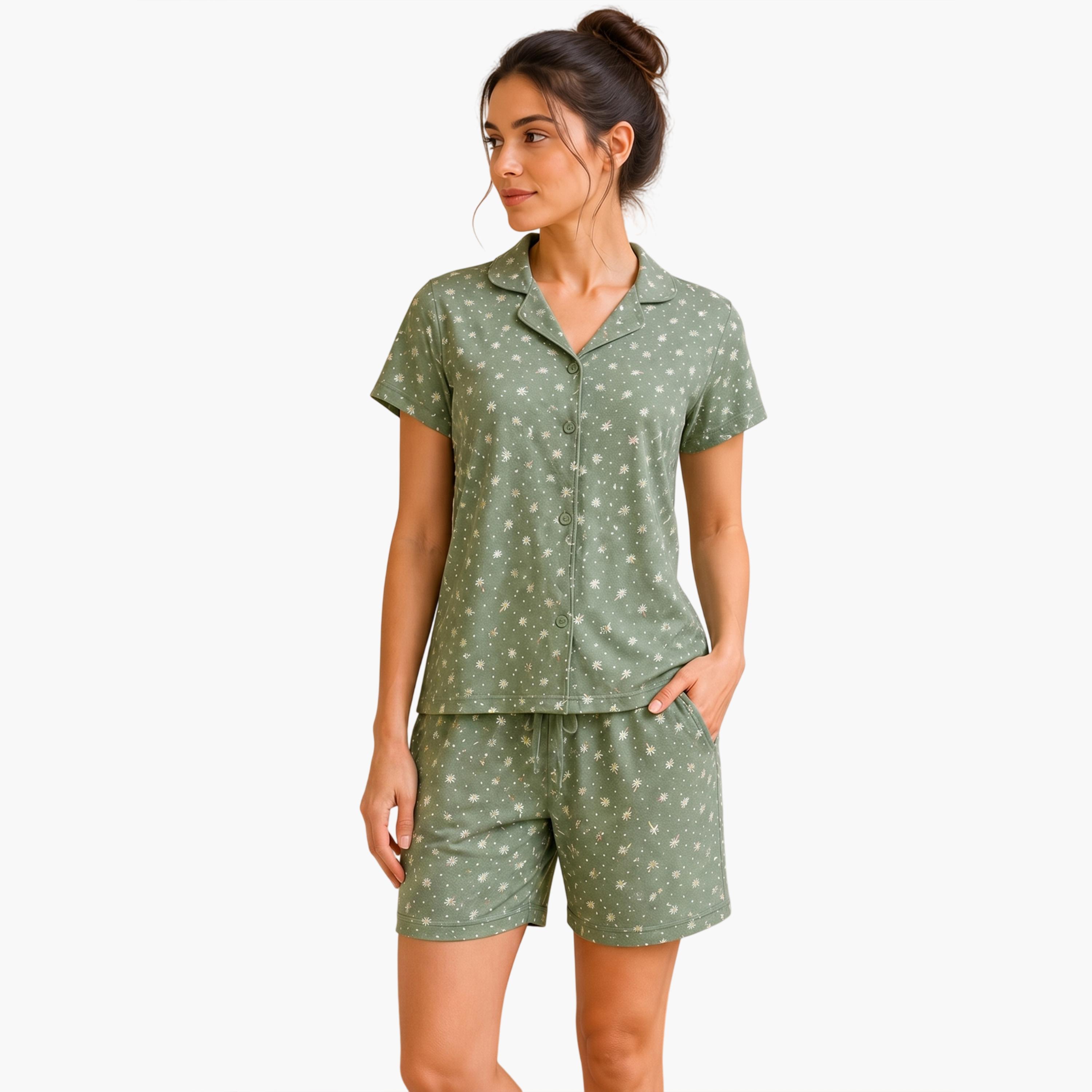 طقم بيجاما من شورت وبلوزة وطبعة زهور-women-clothing-nightwear-pyjamas-shortsets-image-1