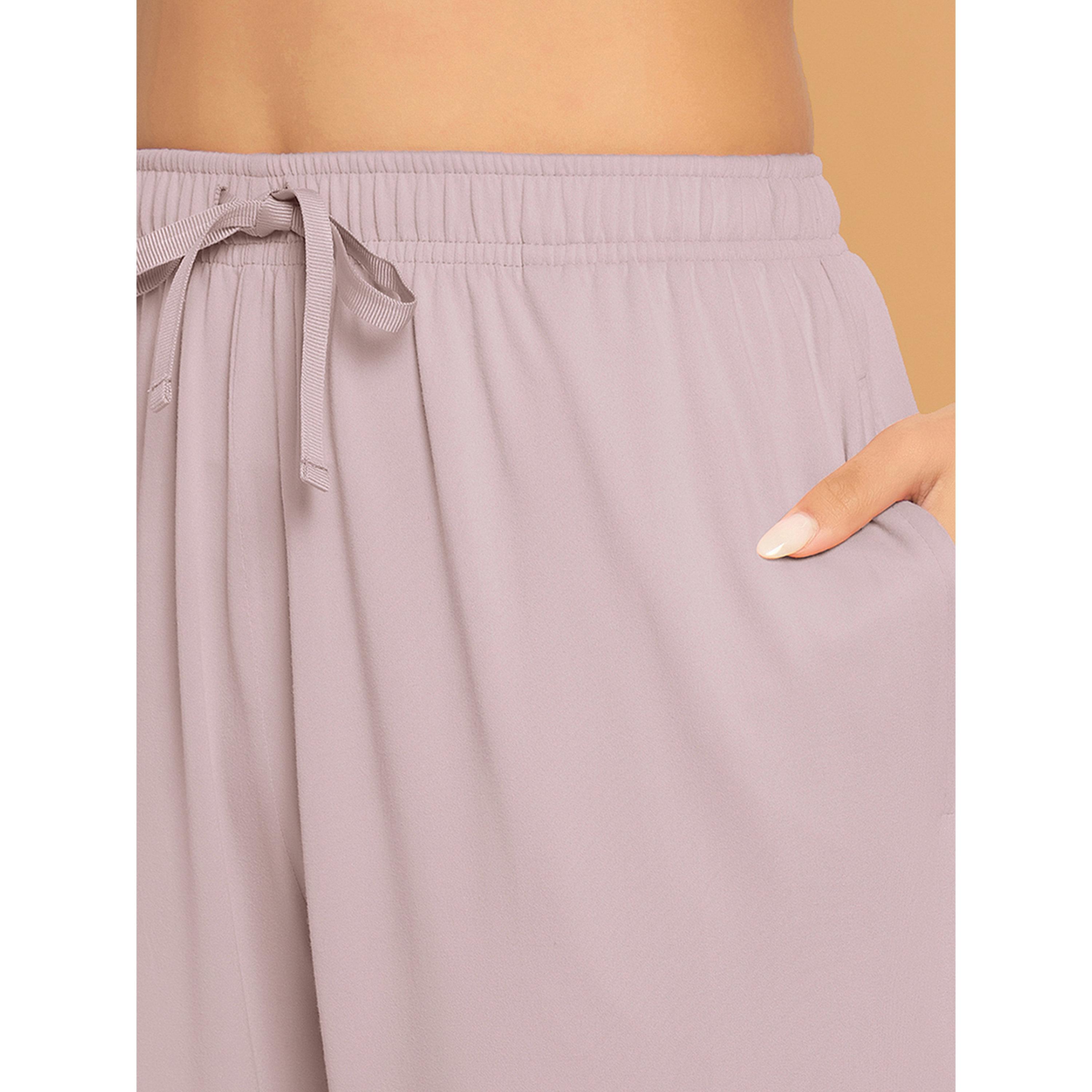 طقم بيجاما من بنطال وبلوزة بيبلم وتفاصيل دانتيل-women-clothing-nightwear-pyjamas-longsets-image-6