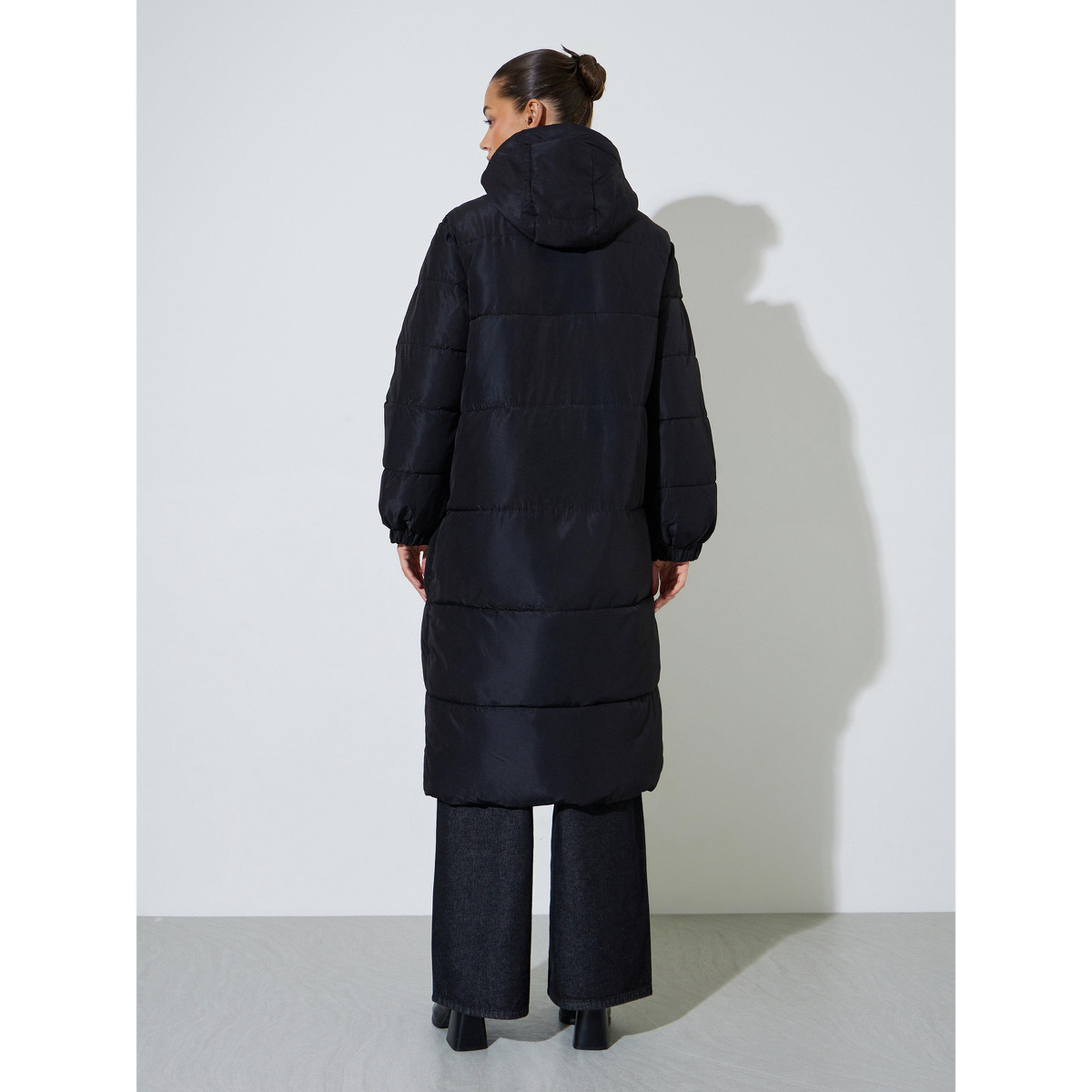 Styli Black Solid Regular Fit Padded Midi Coat-women-winterwear-coatsandjackets-jackets-image-3