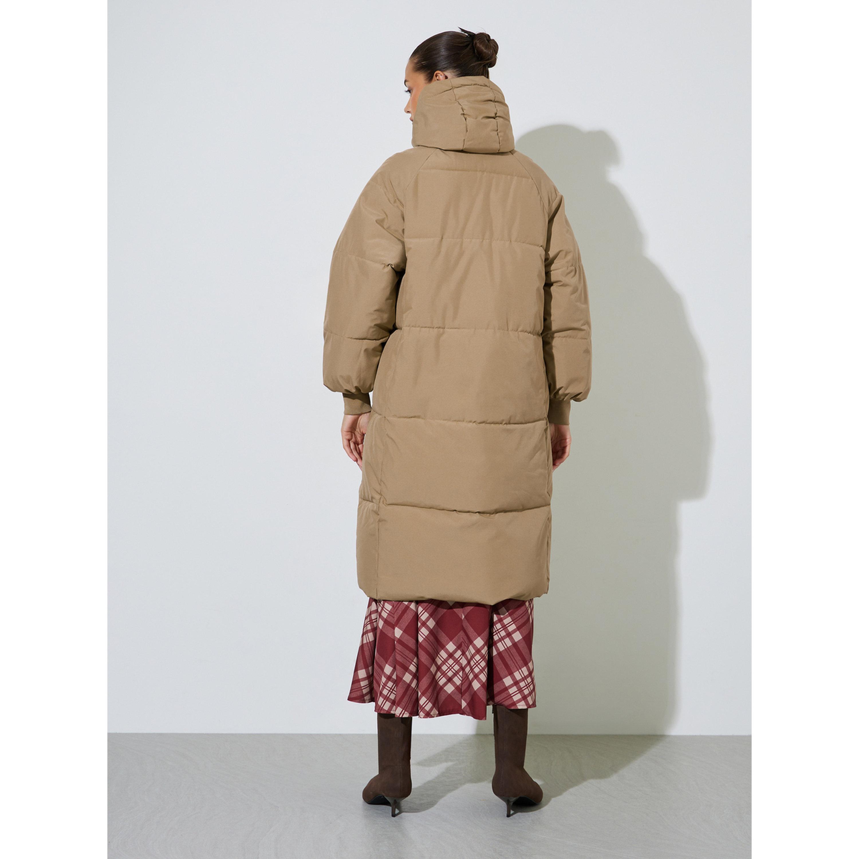 Styli Beige Knee-Length Padded Coat with Zip Closure-women-winterwear-coatsandjackets-jackets-image-4