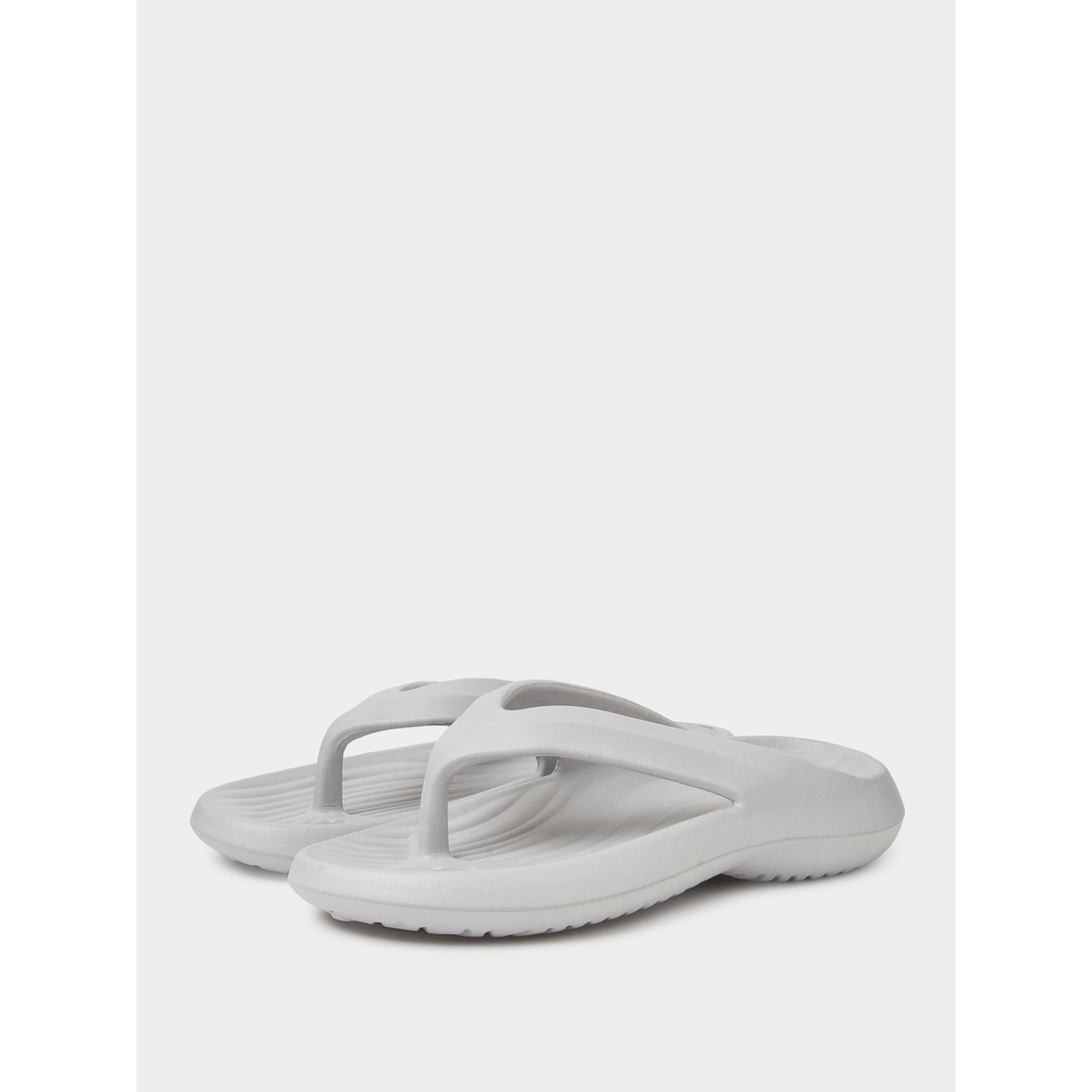 شبشب شاطئ مريح باللون الرمادي-women-shoes-flipflopsandslides-image-1