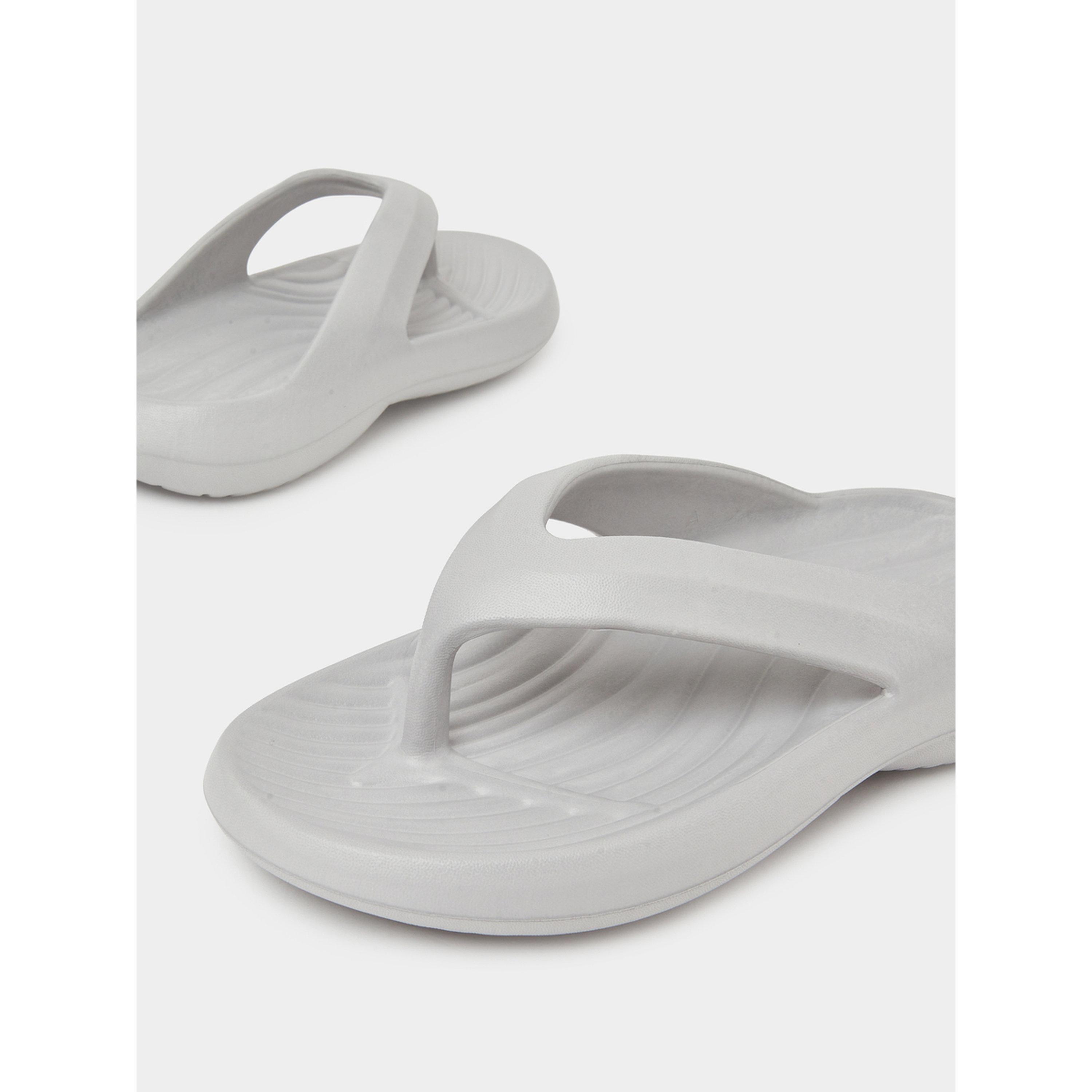 شبشب شاطئ مريح باللون الرمادي-women-shoes-flipflopsandslides-image-4