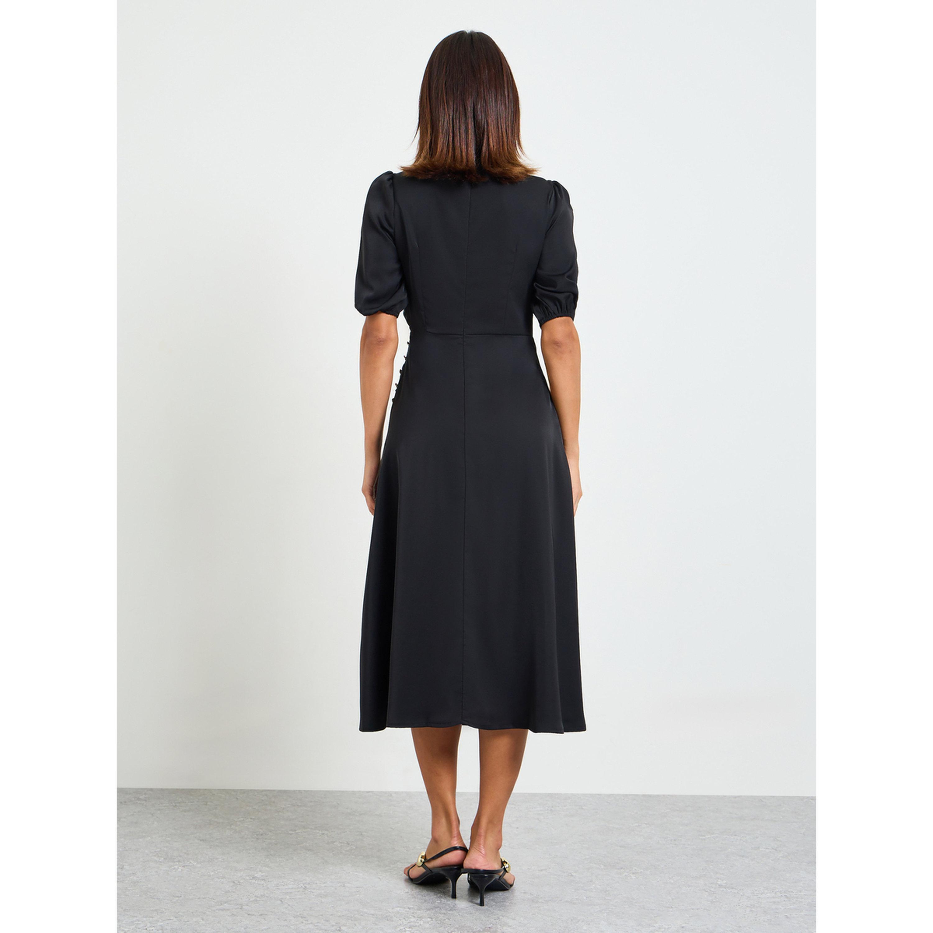 فستان ميدي بأكمام قصيرة باللون الأسود-women-clothing-dresses-image-4