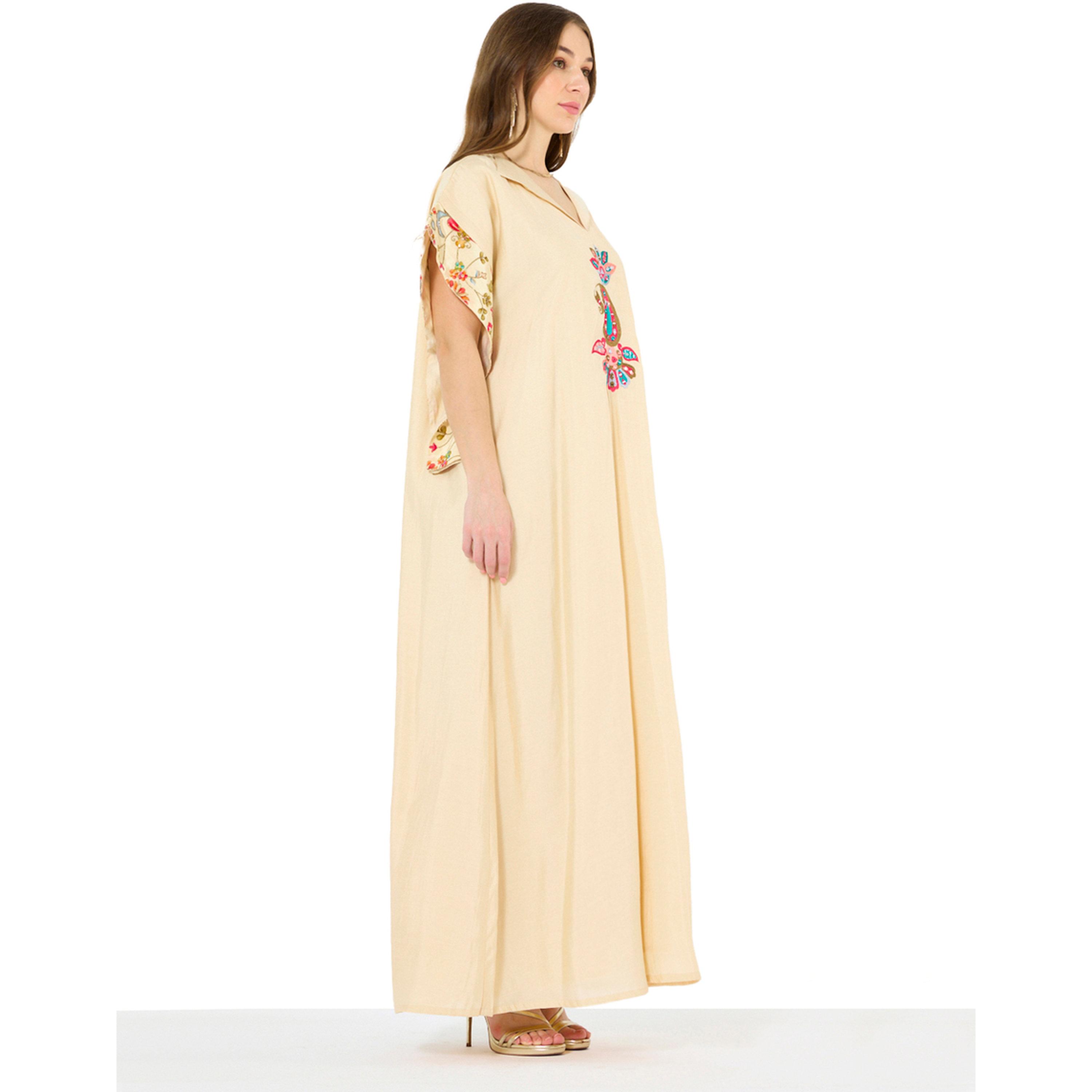 جلابية طويلة بحافة واسعة بتطريز ملون بلون بيج-women-arabicclothing-jalabiyas-image-2