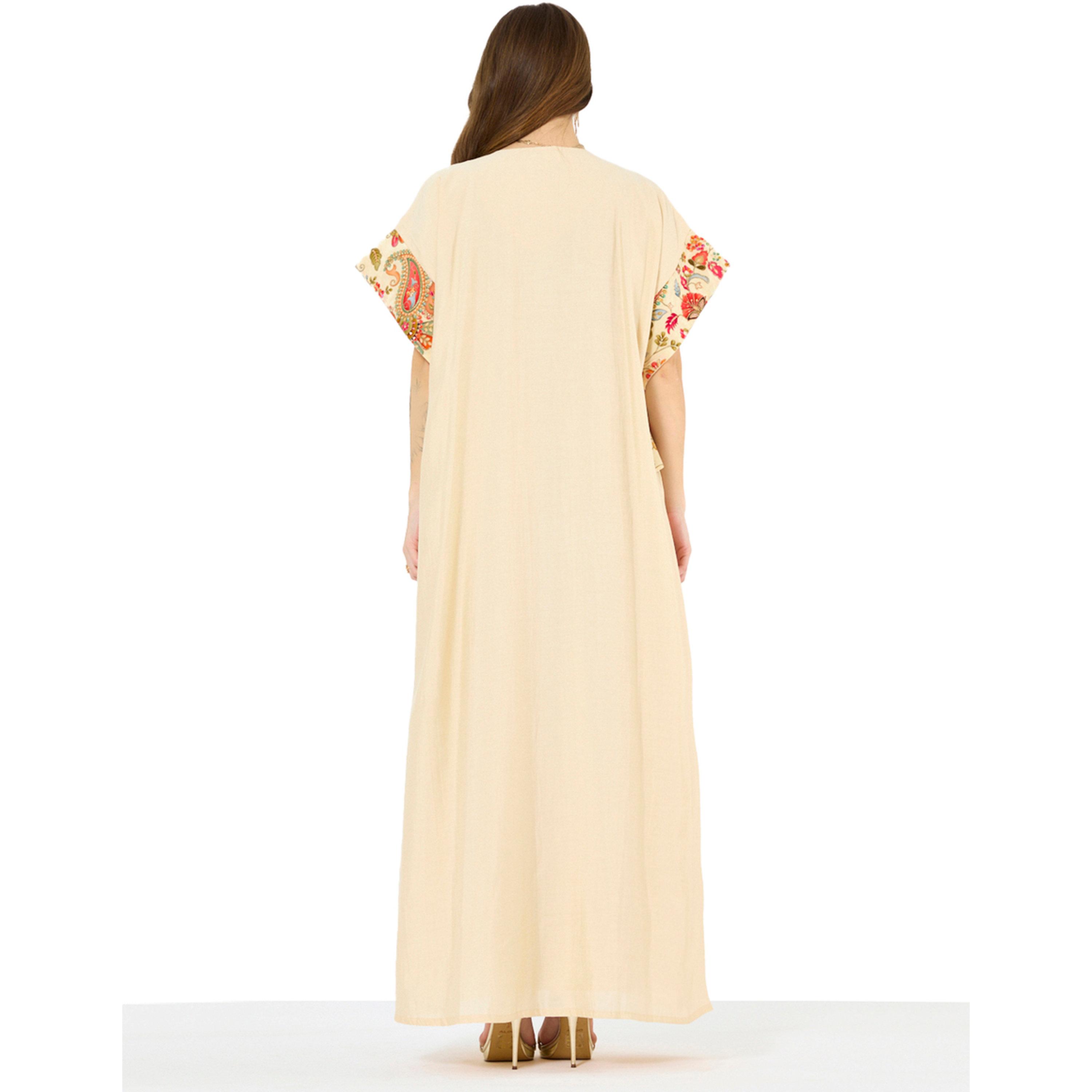 جلابية طويلة بحافة واسعة بتطريز ملون بلون بيج-women-arabicclothing-jalabiyas-image-3