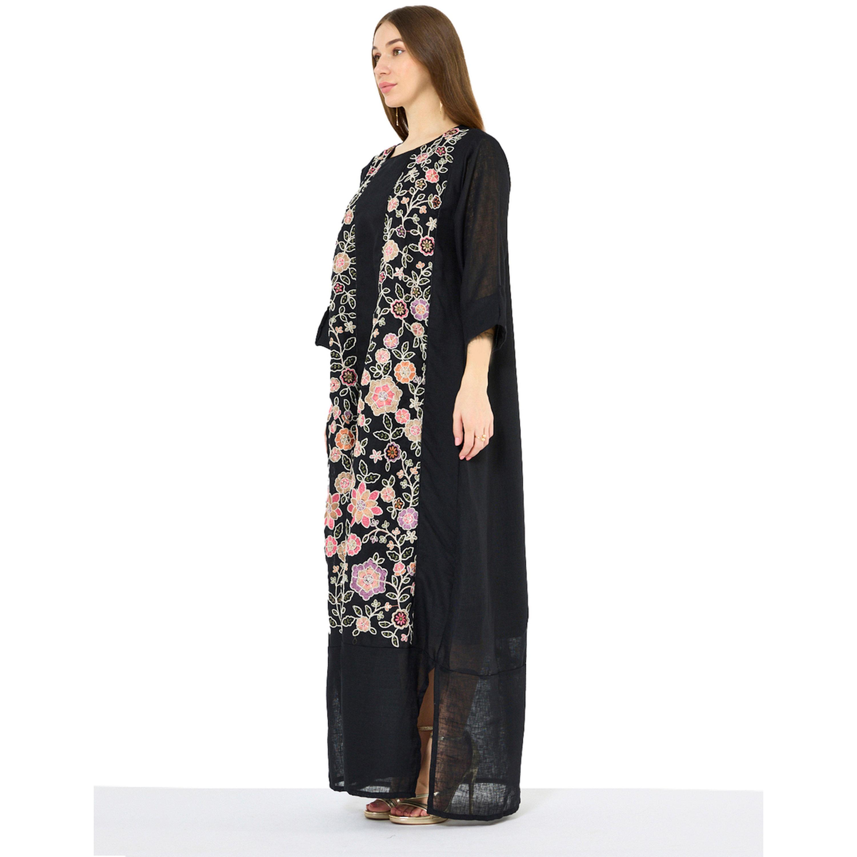 Thouq X Styli Black A-Line Maxi Jalabiya with Floral Embroidery-women-arabicclothing-jalabiyas-image-2