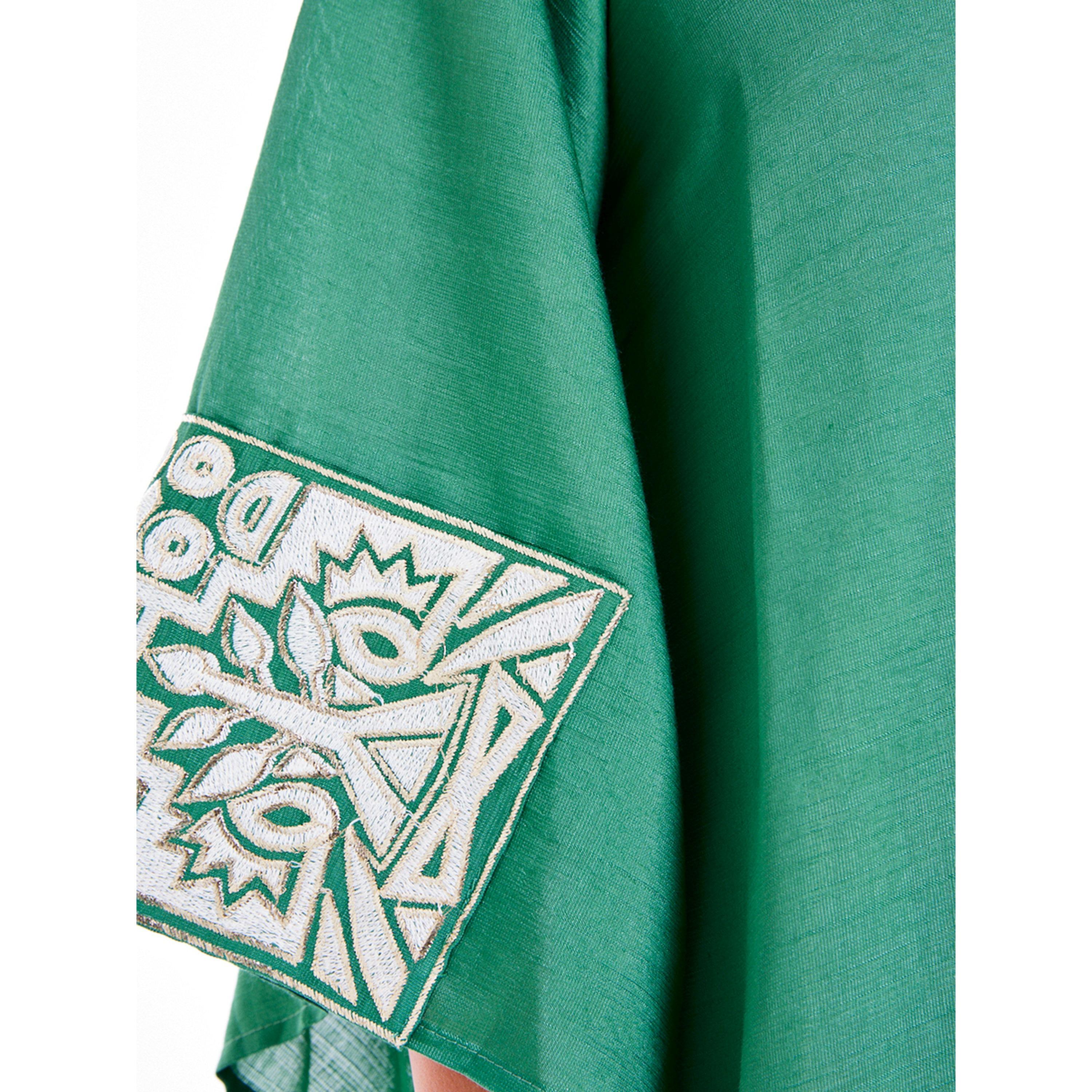 Thouq X Styli Emerald Green Maxi A-Line Jalabiya with Intricate Border Embroidery-women-arabicclothing-jalabiyas-image-4