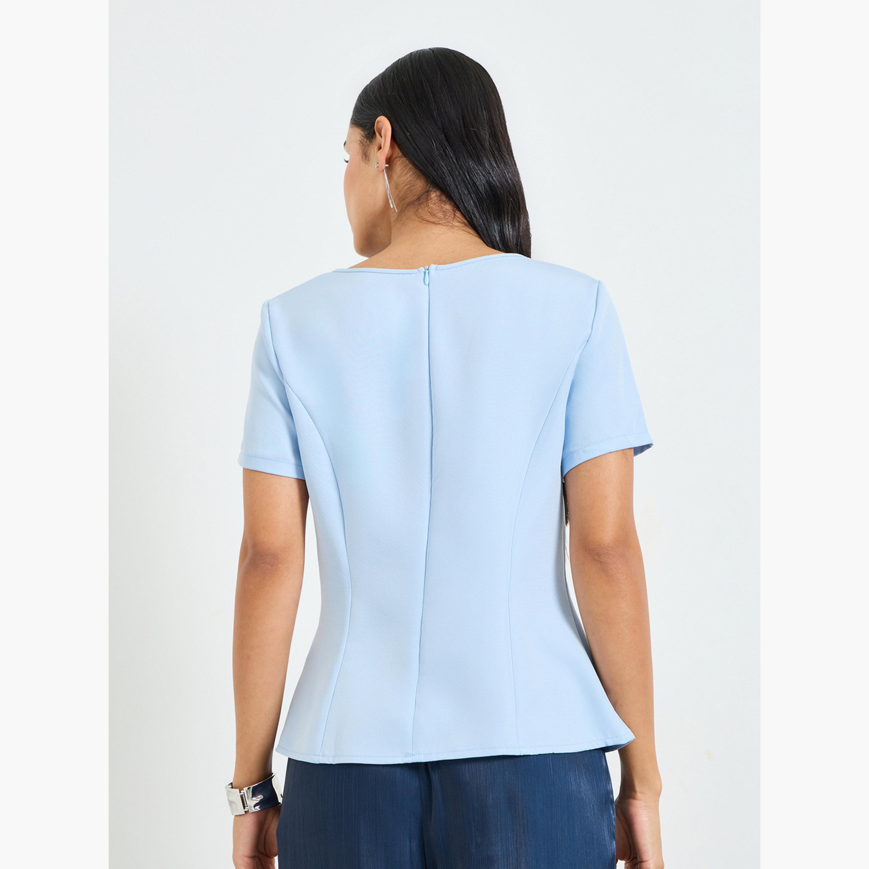 بلوزة بأكمام قصيرة بتزينات زهور باللون الأزرق-women-clothing-shirtsandblouses-blouses-image-3