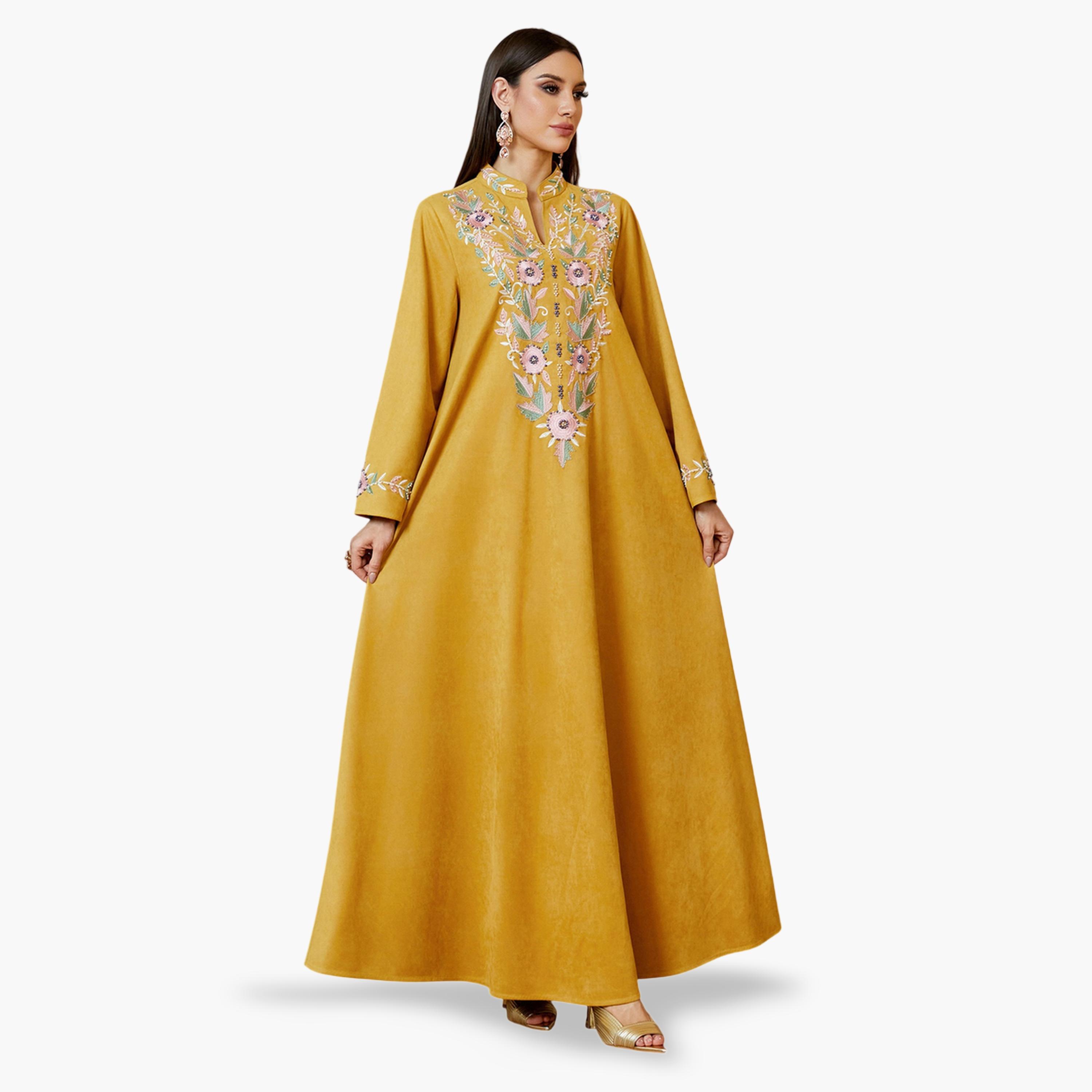 جلابية طويلة بأكمام طويلة وتطريز زهور باللون الأصفر-women-arabicclothing-jalabiyas-image-3