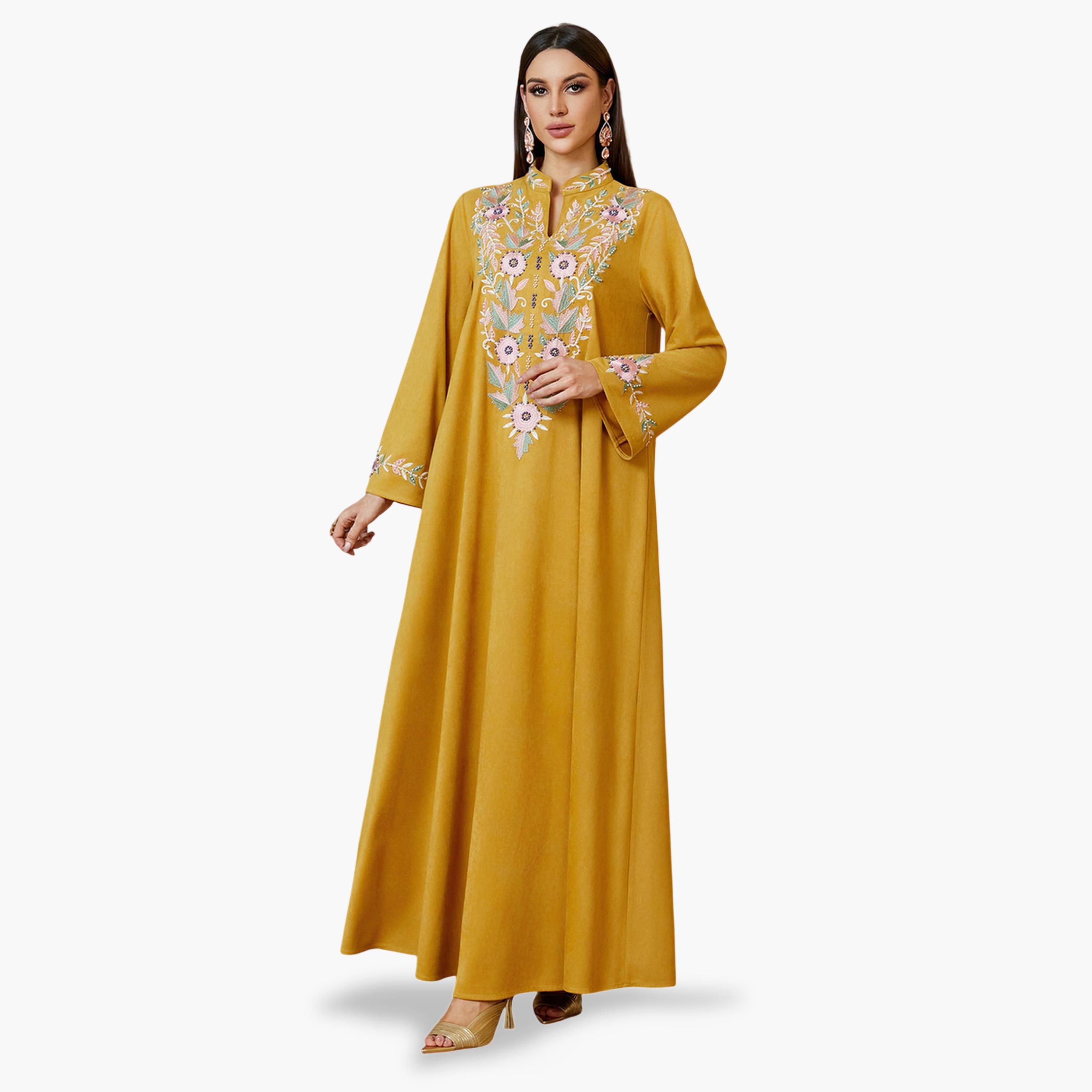 جلابية طويلة بأكمام طويلة وتطريز زهور باللون الأصفر-women-arabicclothing-jalabiyas-image-4