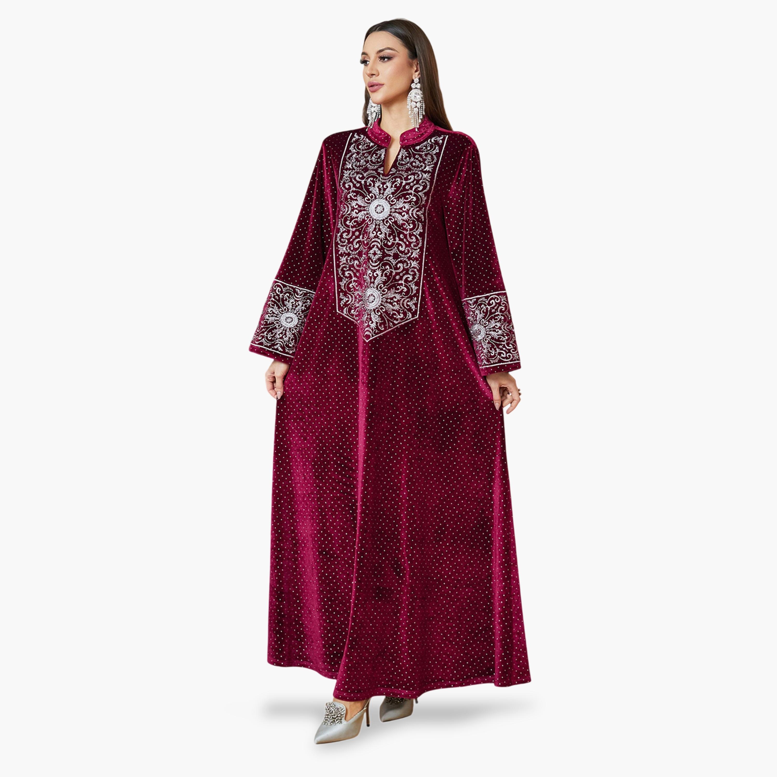جلابية طويلة مخمل وياقة شق ومطرزة باللون الأحمر-women-arabicclothing-jalabiyas-image-1