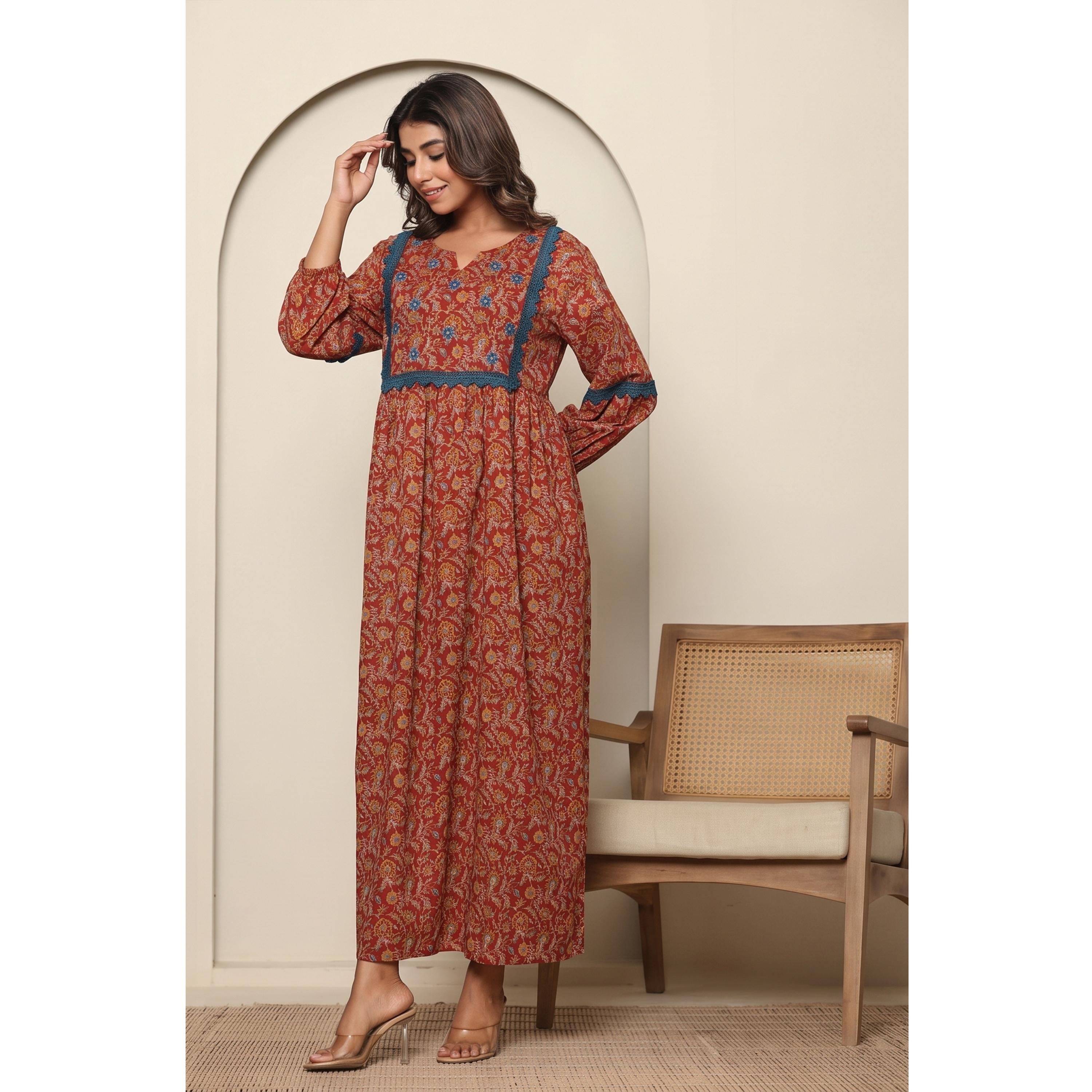 قميص نوم بأكمام طويلة وطبعة زهور صدئي-women-clothing-nightwear-nighties-image-3