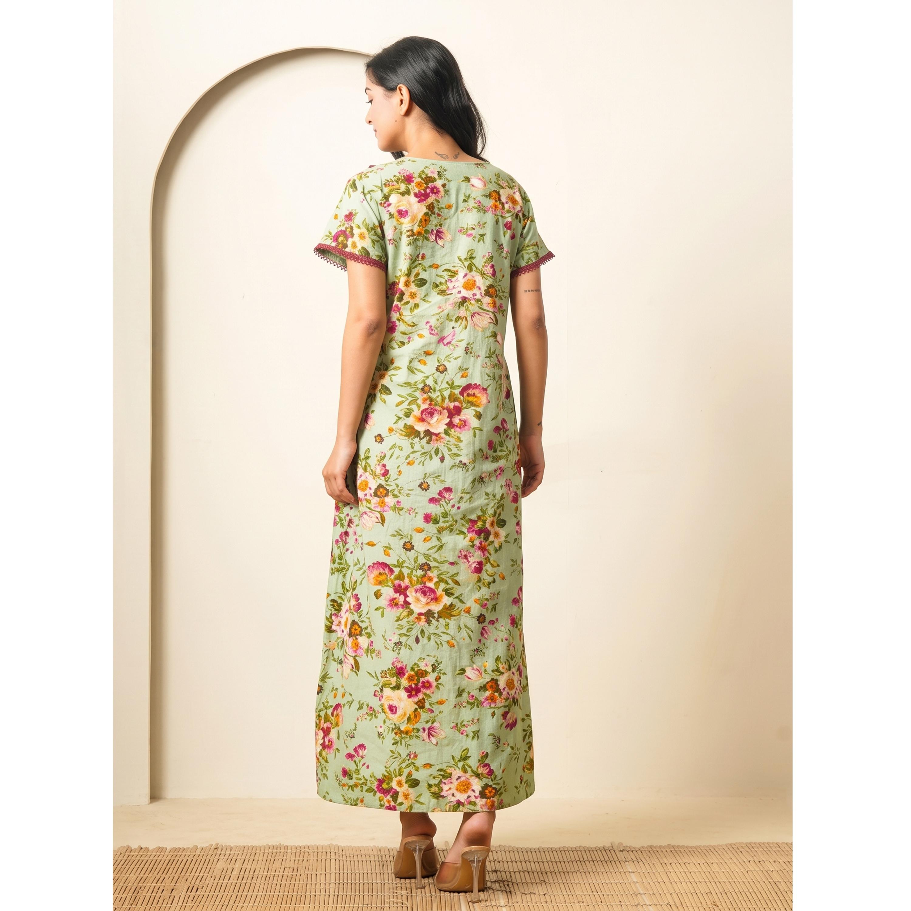 قميص نوم قطن بأكمام قصيرة ومطرز بأزهار-women-clothing-nightwear-nighties-image-6