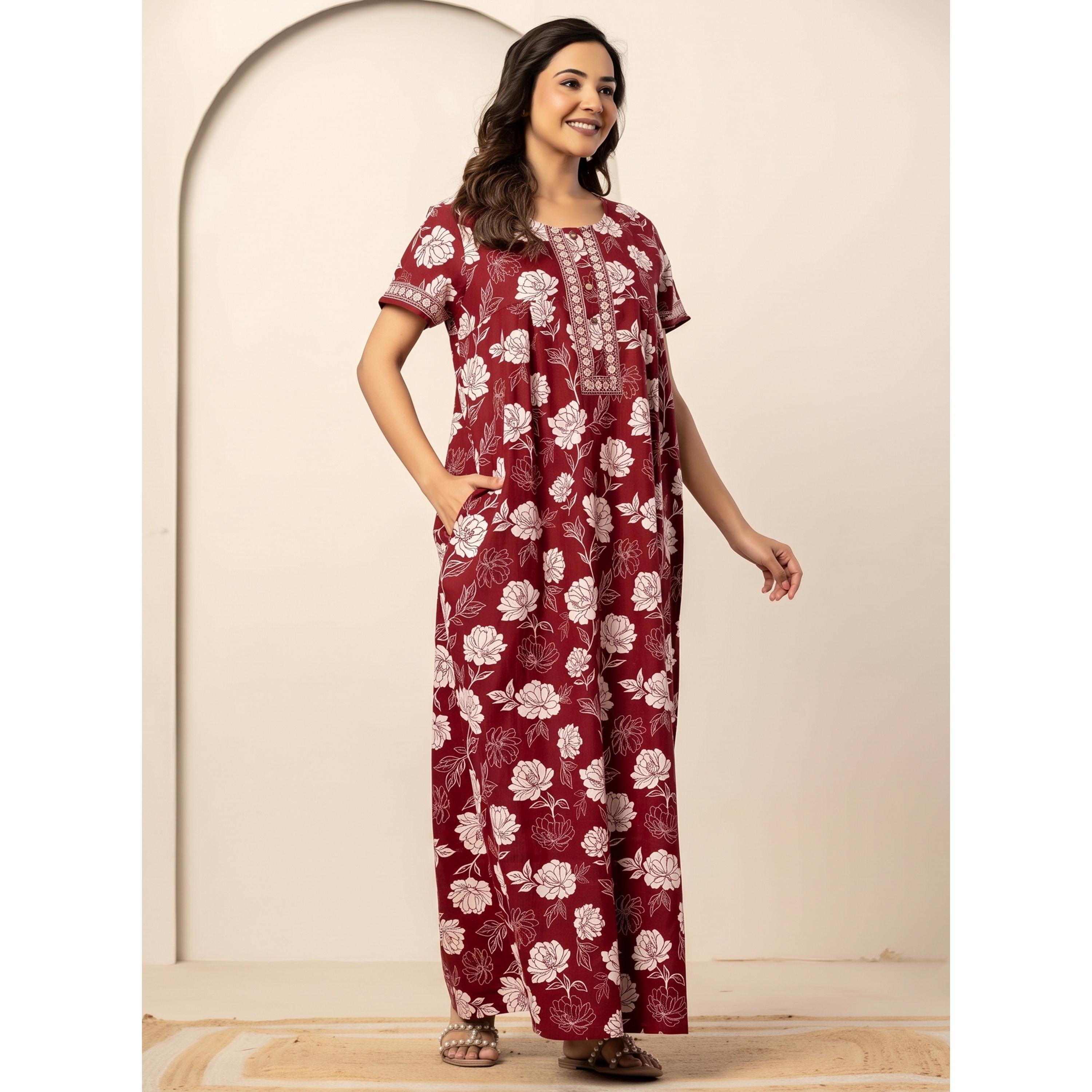قميص نوم قطن بأكمام قصيرة وطبعة أزهار بلون مارون-women-clothing-nightwear-nighties-image-2