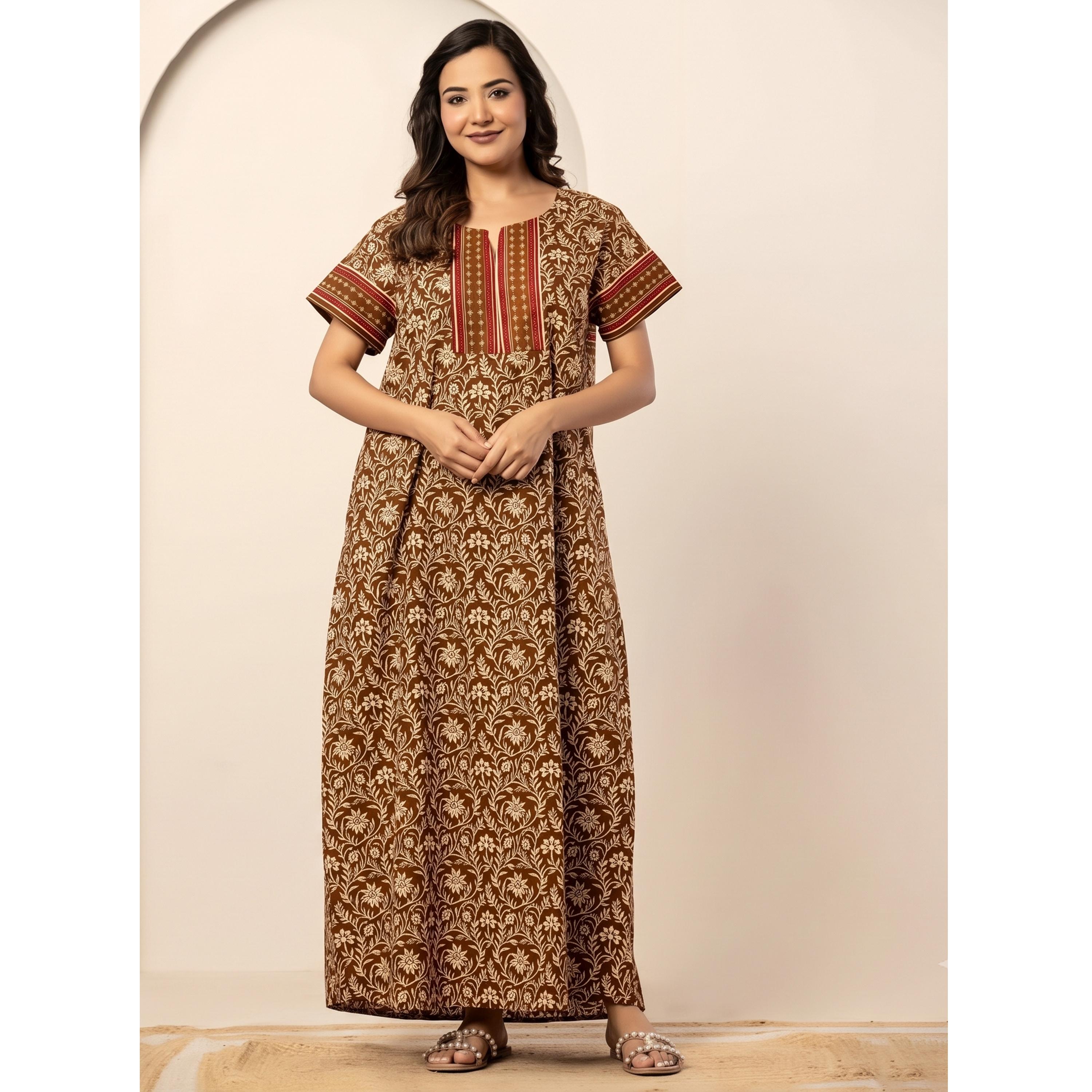 قميص نوم قطن بأكمام قصيرة وطبعة أزهار بلون بني-women-clothing-nightwear-nighties-image-1
