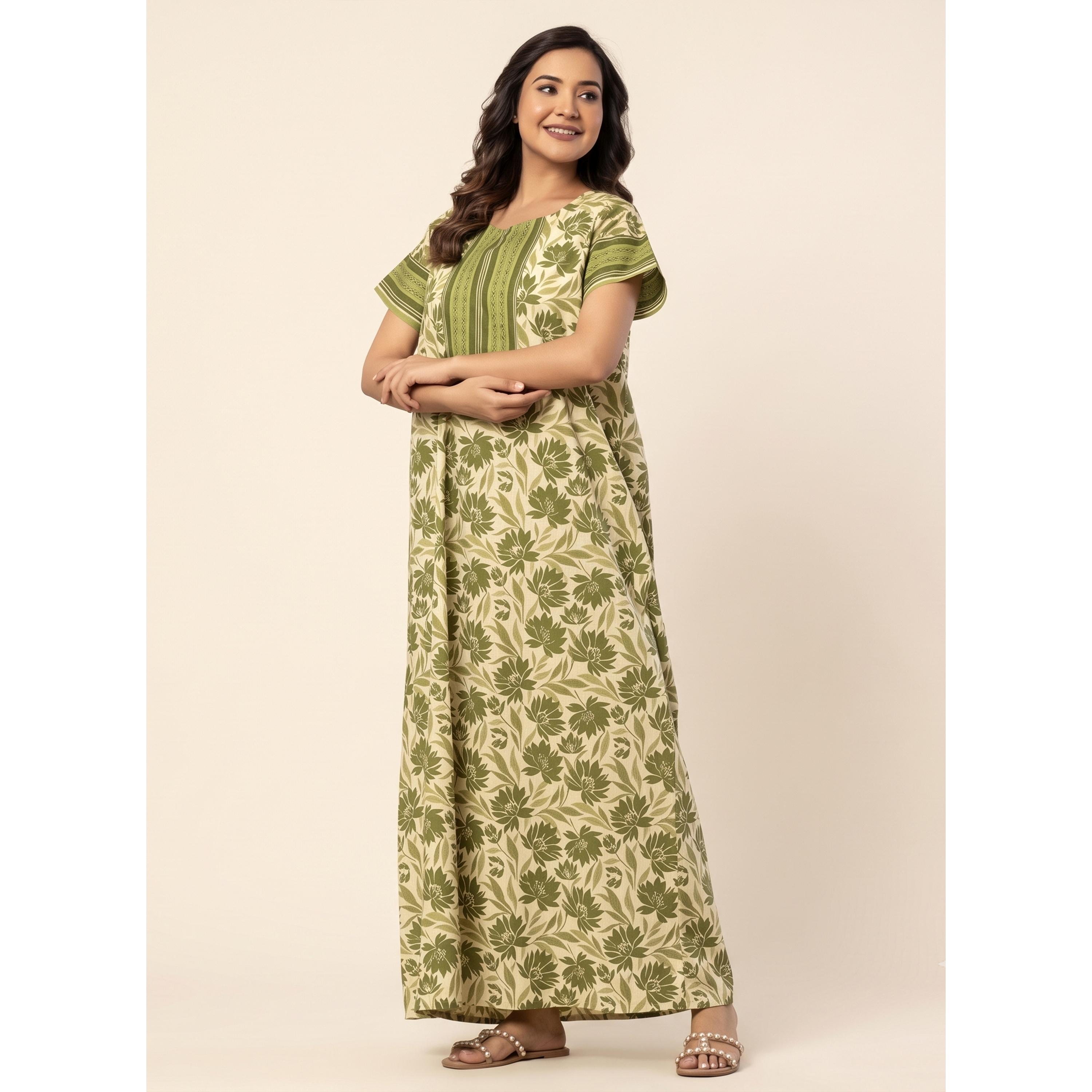 قميص نوم قطن بأكمام قصيرة وطبعة أزهار بلون أخضر-women-clothing-nightwear-nighties-image-3