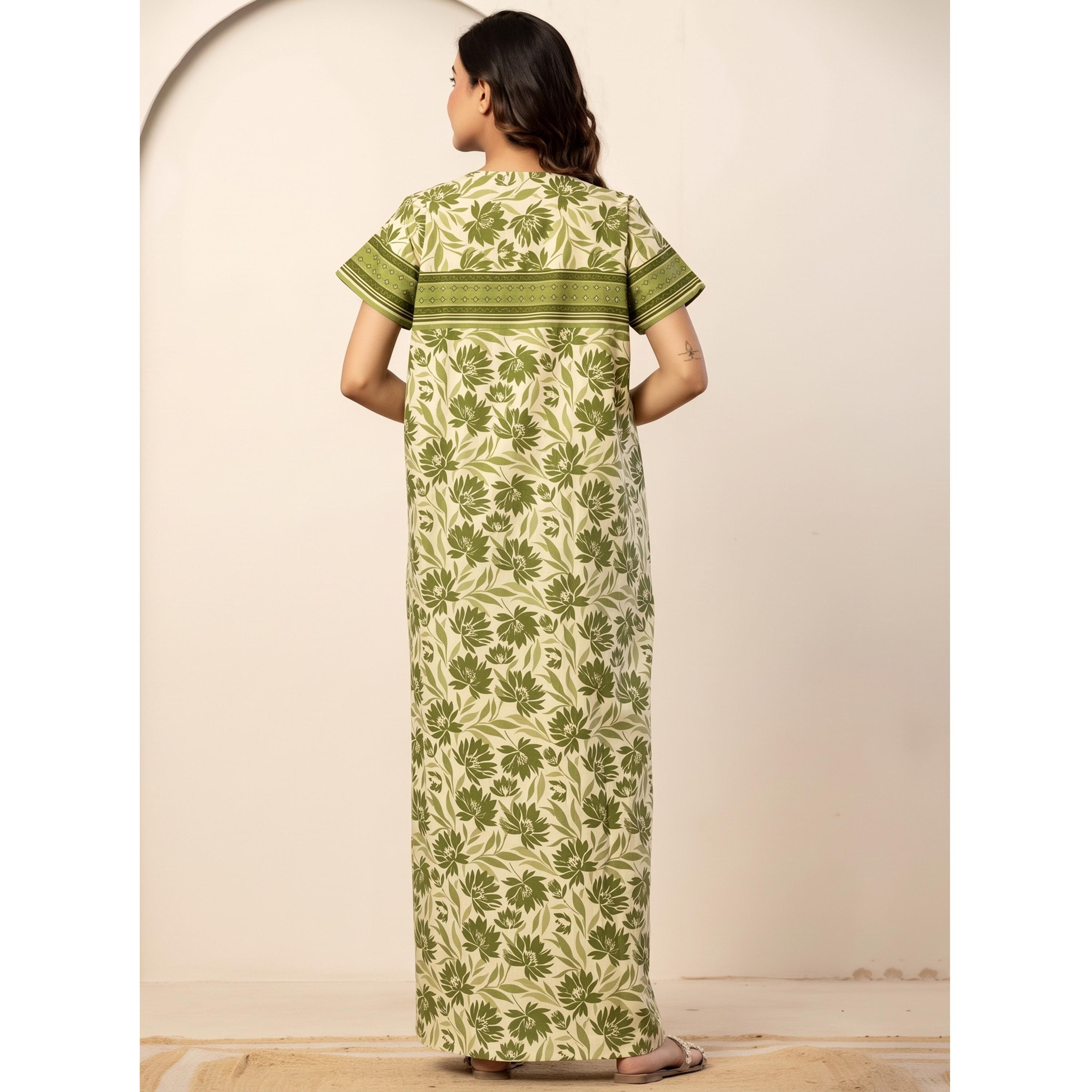 قميص نوم قطن بأكمام قصيرة وطبعة أزهار بلون أخضر-women-clothing-nightwear-nighties-image-5
