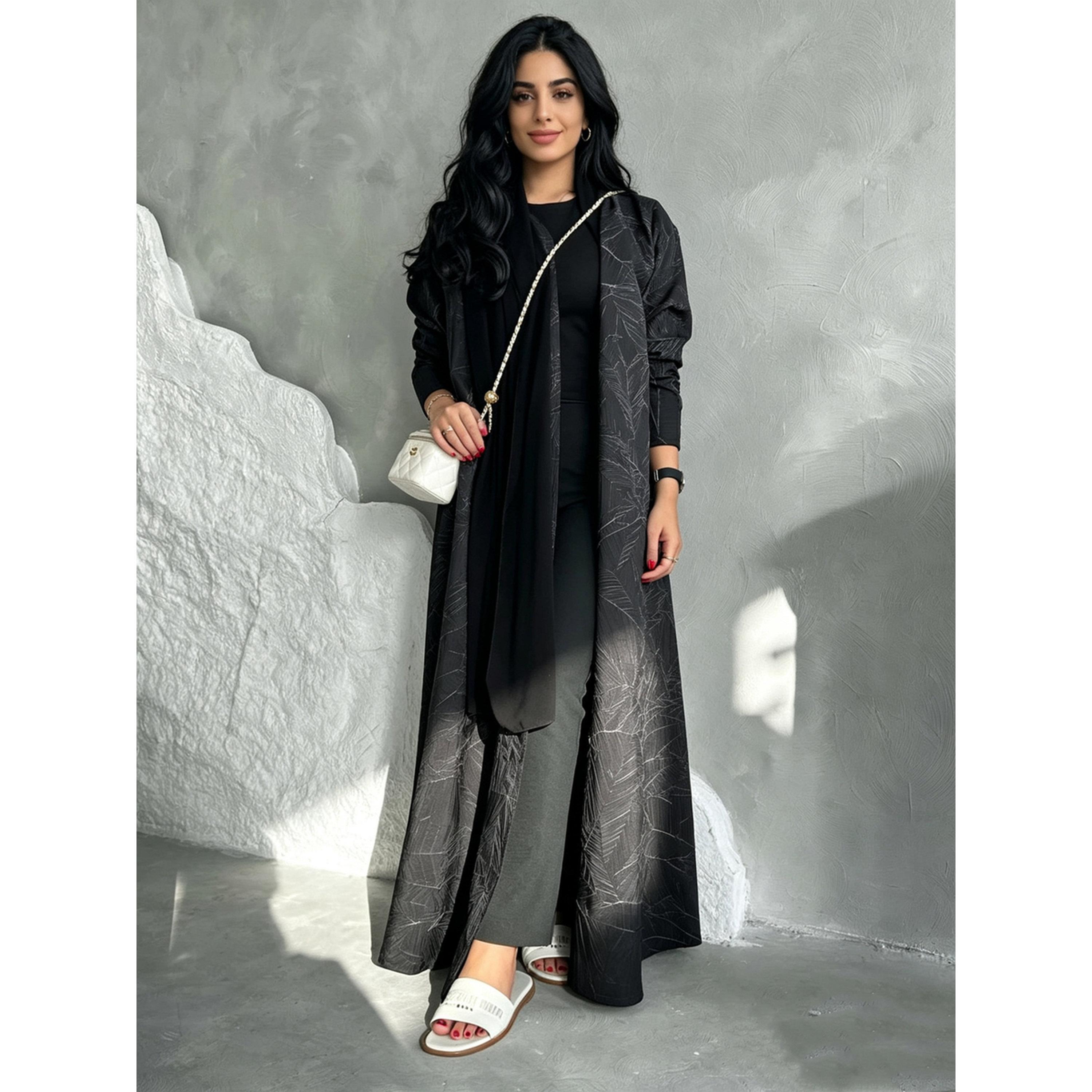 عباية بملمس بارز بلون أسود-women-arabicclothing-abayas-image-4