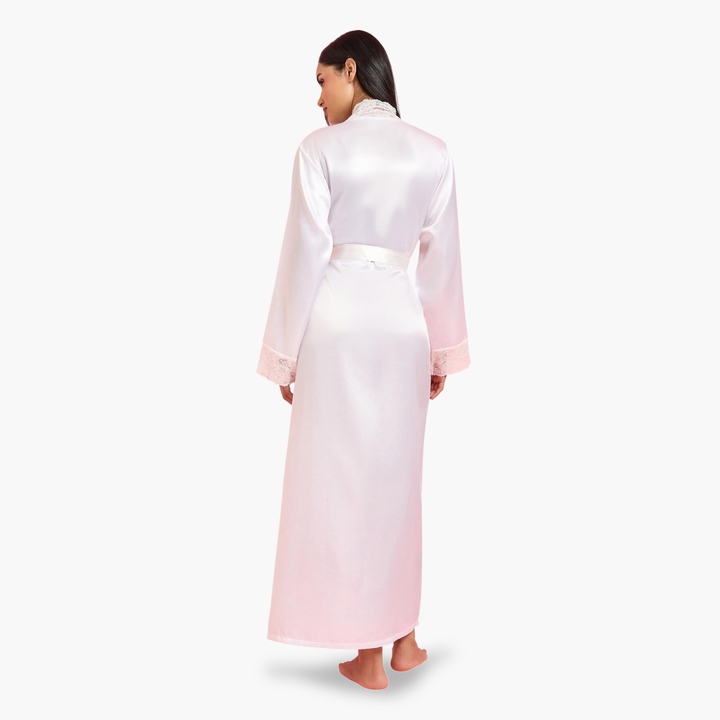 روب طويل أبيض بأكمام طويلة وأطراف دانتيل-women-clothing-nightwear-robes-image-3