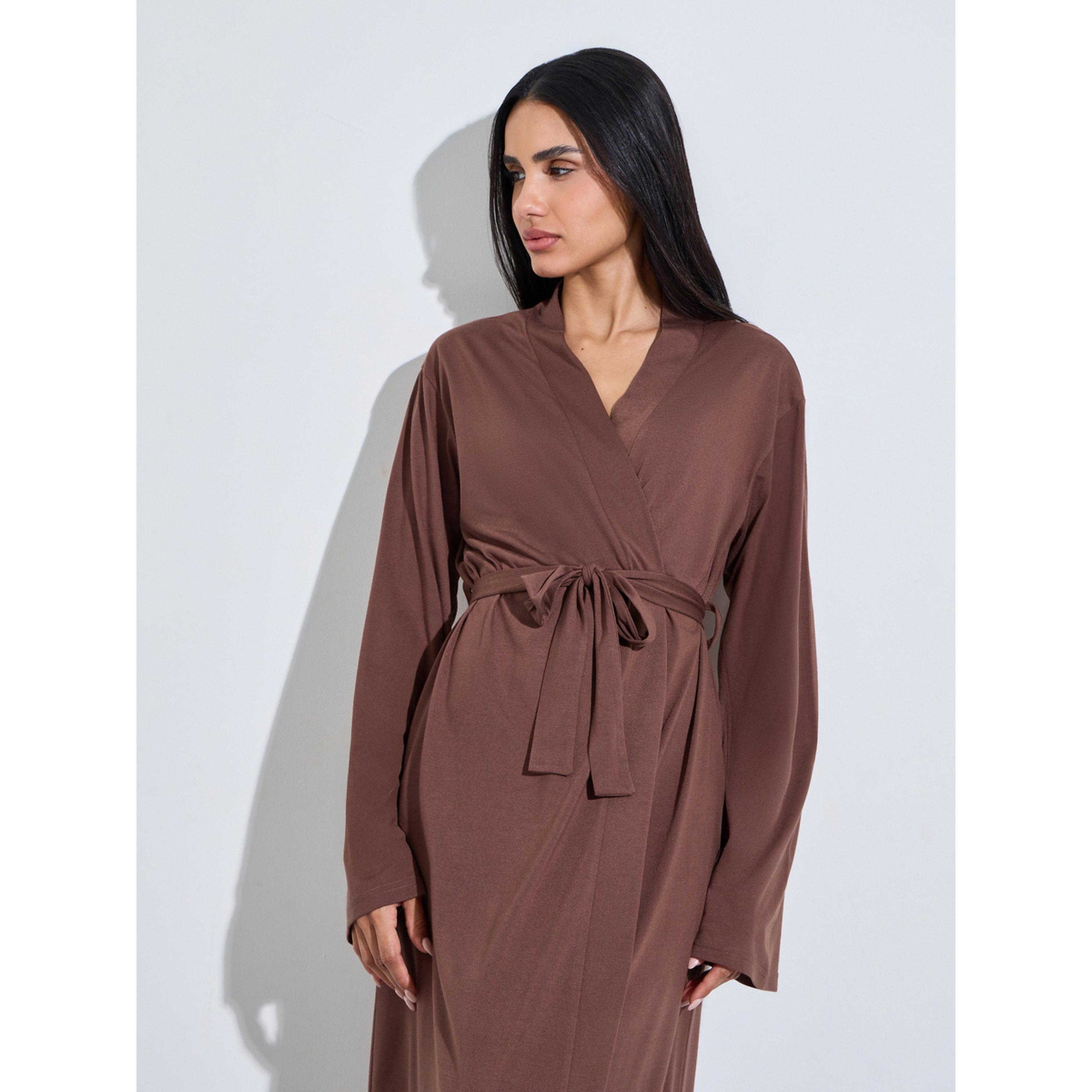 روب طويل سادة بأكمام طويلة برباط باللون البني-women-clothing-nightwear-robes-image-2